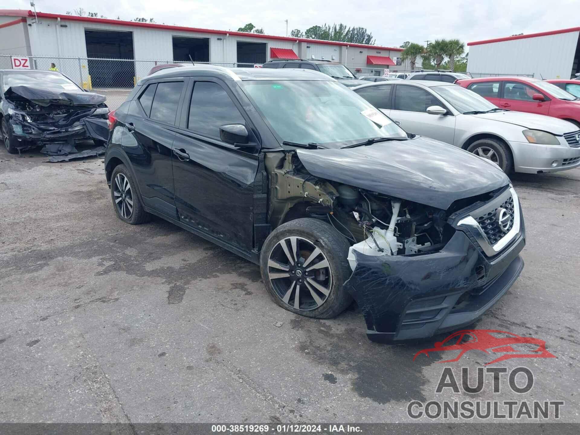 NISSAN KICKS 2019 - 3N1CP5CU5KL546418