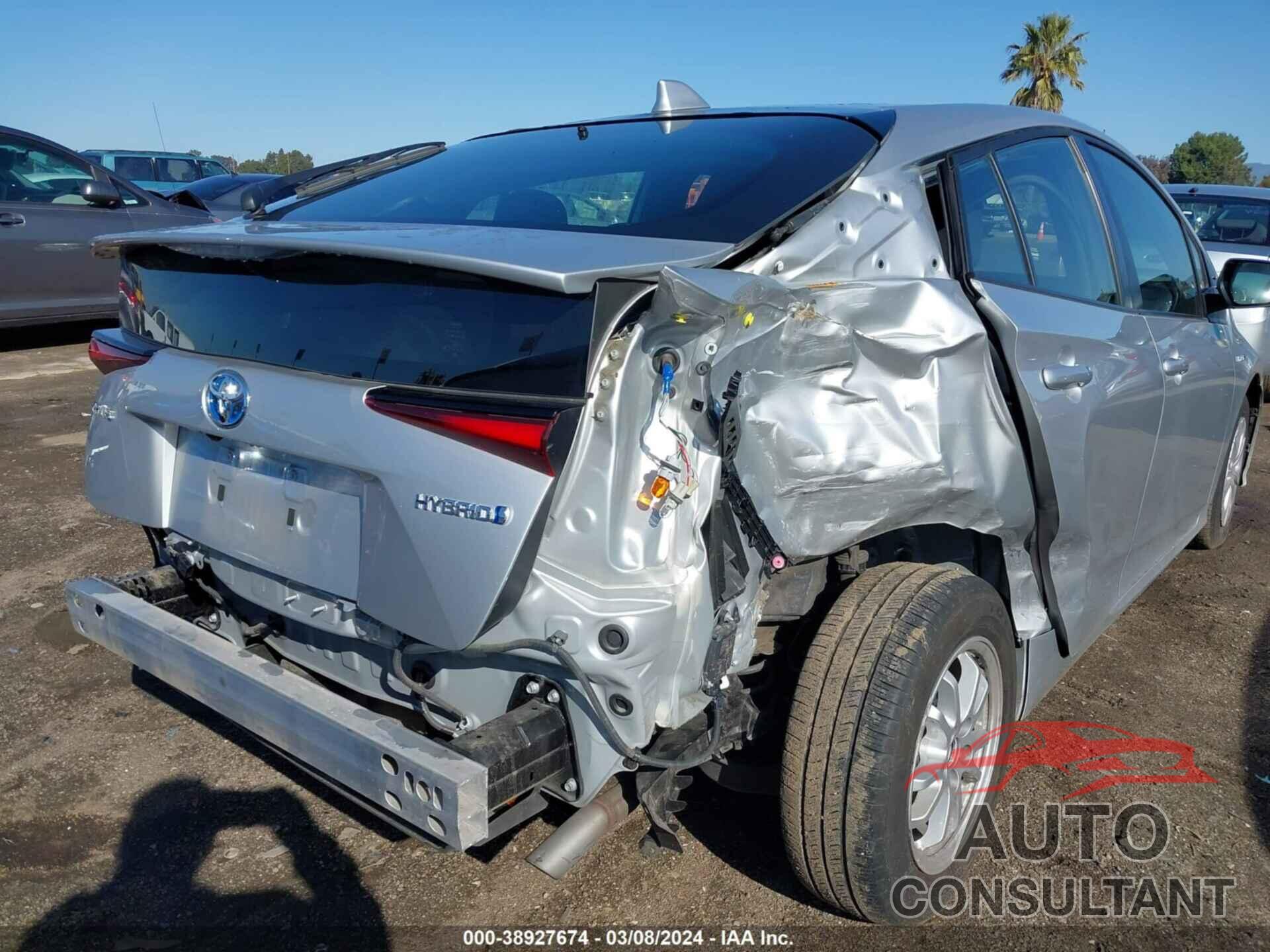 TOYOTA PRIUS 2022 - JTDKAMFU1N3155606