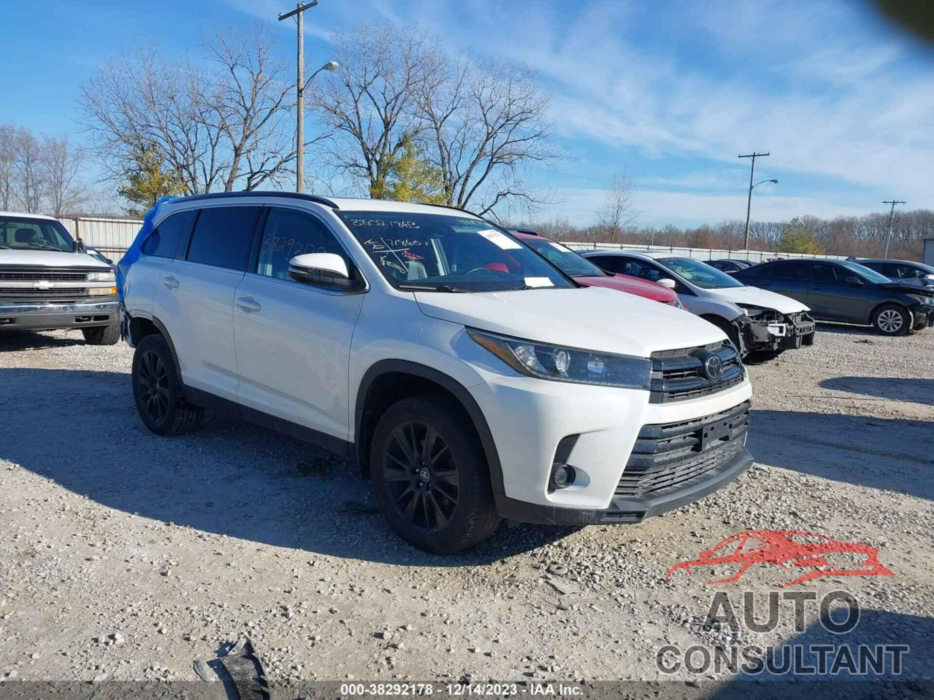 TOYOTA HIGHLANDER 2019 - 5TDJZRFH4KS936330