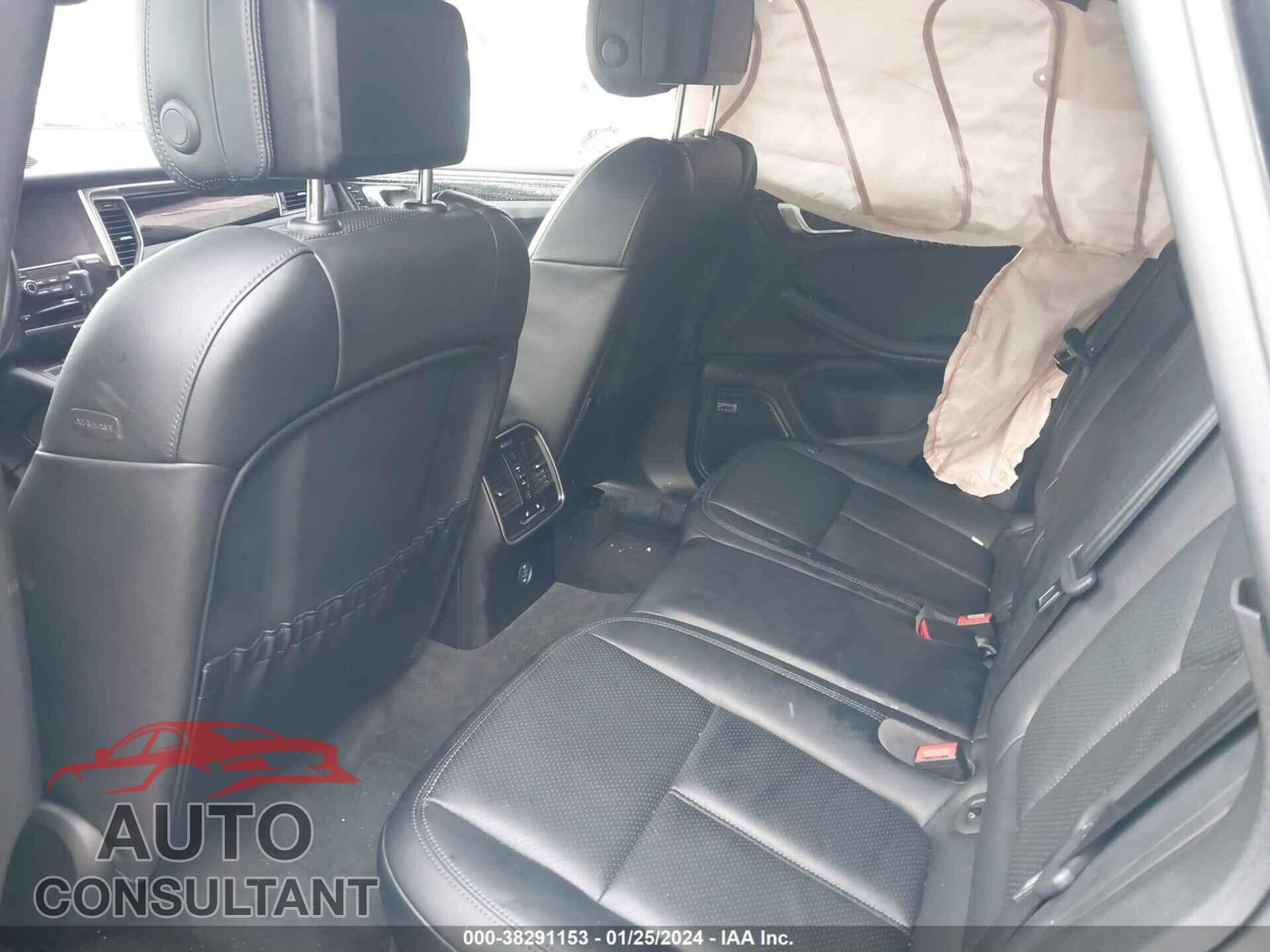 PORSCHE MACAN 2017 - WP1AA2A52HLB83160