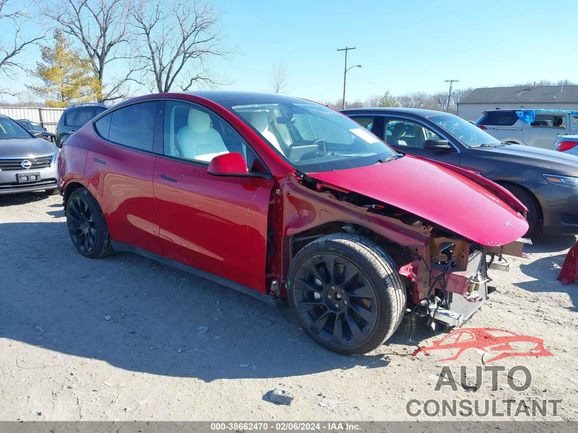 TESLA MODEL Y 2023 - 7SAYGDEE5PF619119