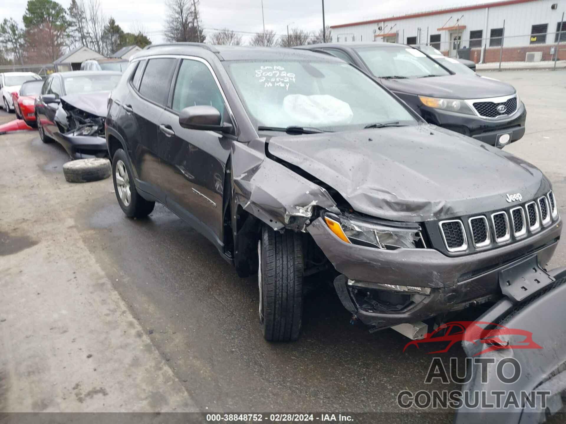 JEEP COMPASS 2019 - 3C4NJDBB2KT800720