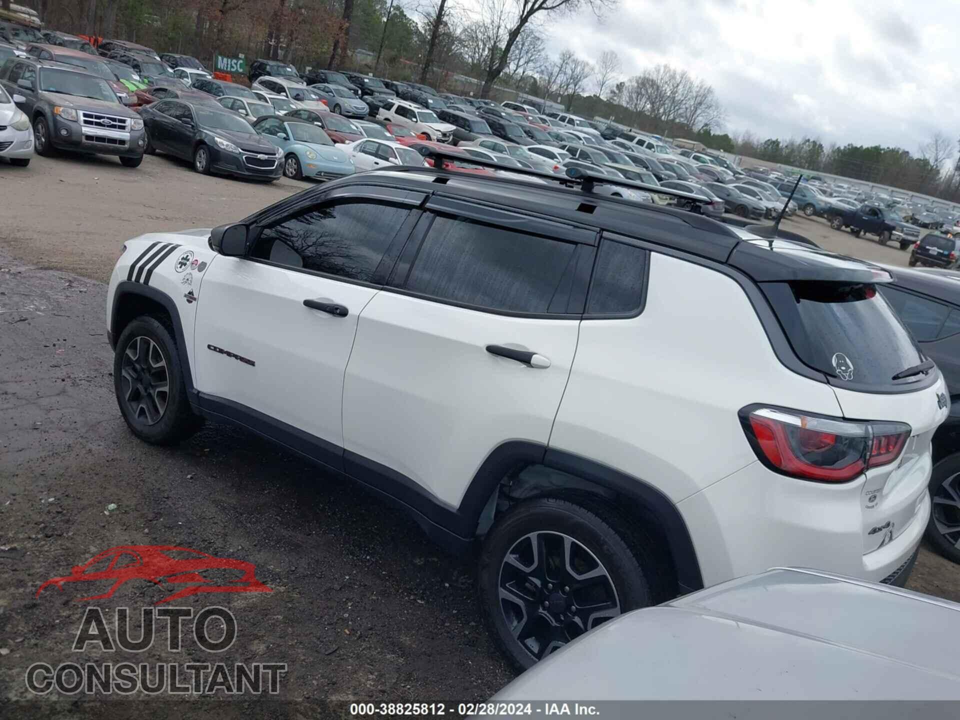 JEEP COMPASS 2019 - 3C4NJDDB8KT744795