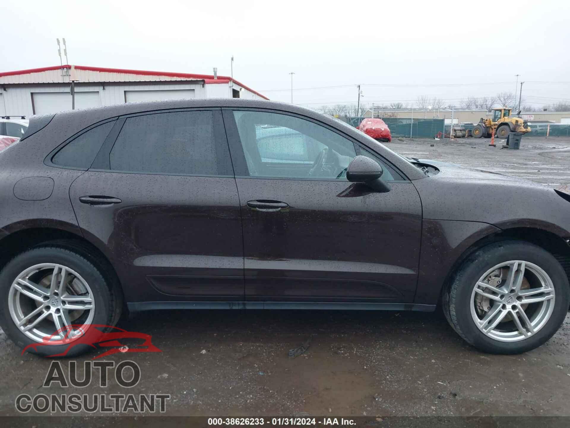PORSCHE MACAN 2016 - WP1AB2A56GLB57530