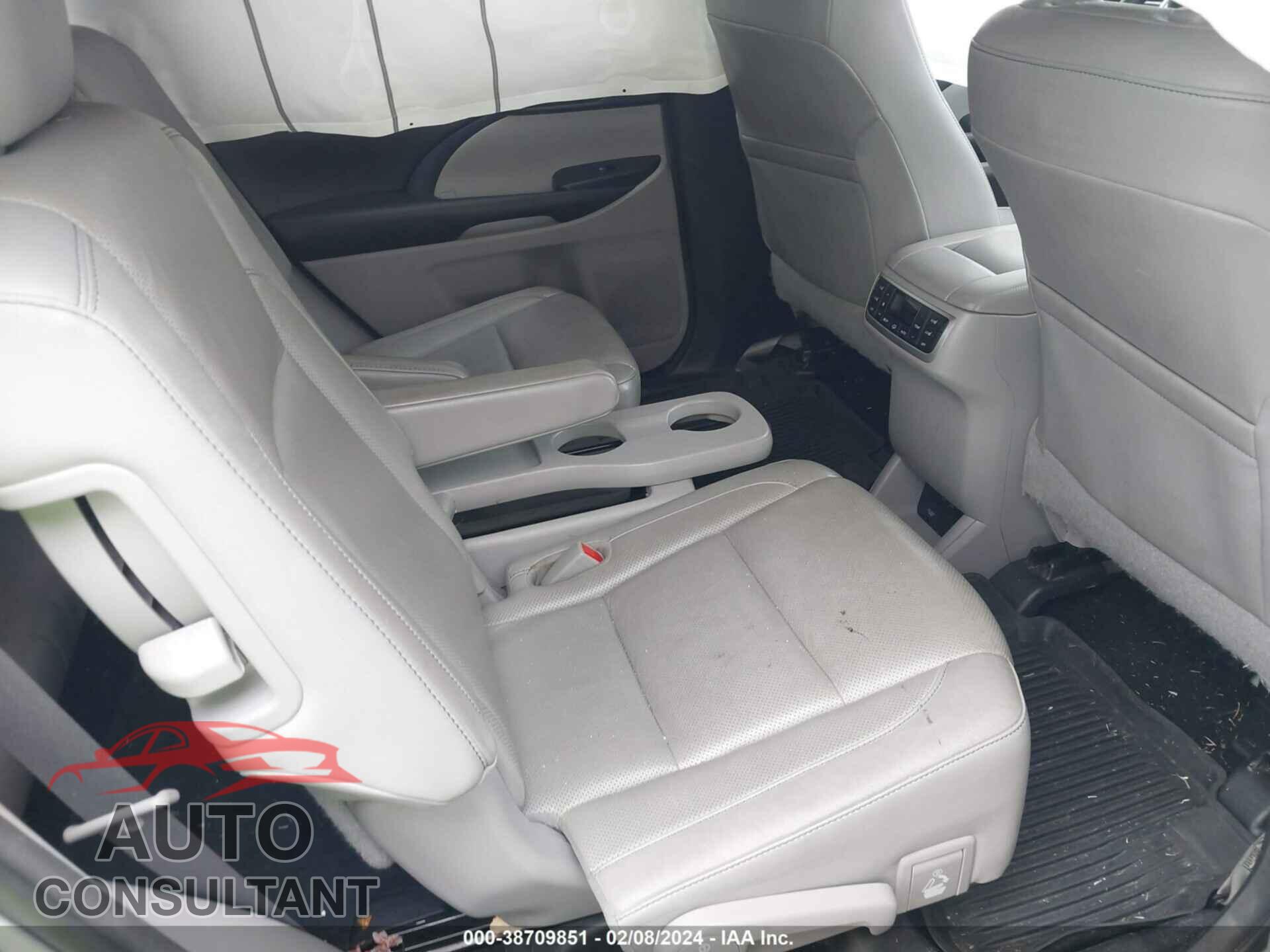 TOYOTA HIGHLANDER 2017 - 5TDDZRFH4HS469738