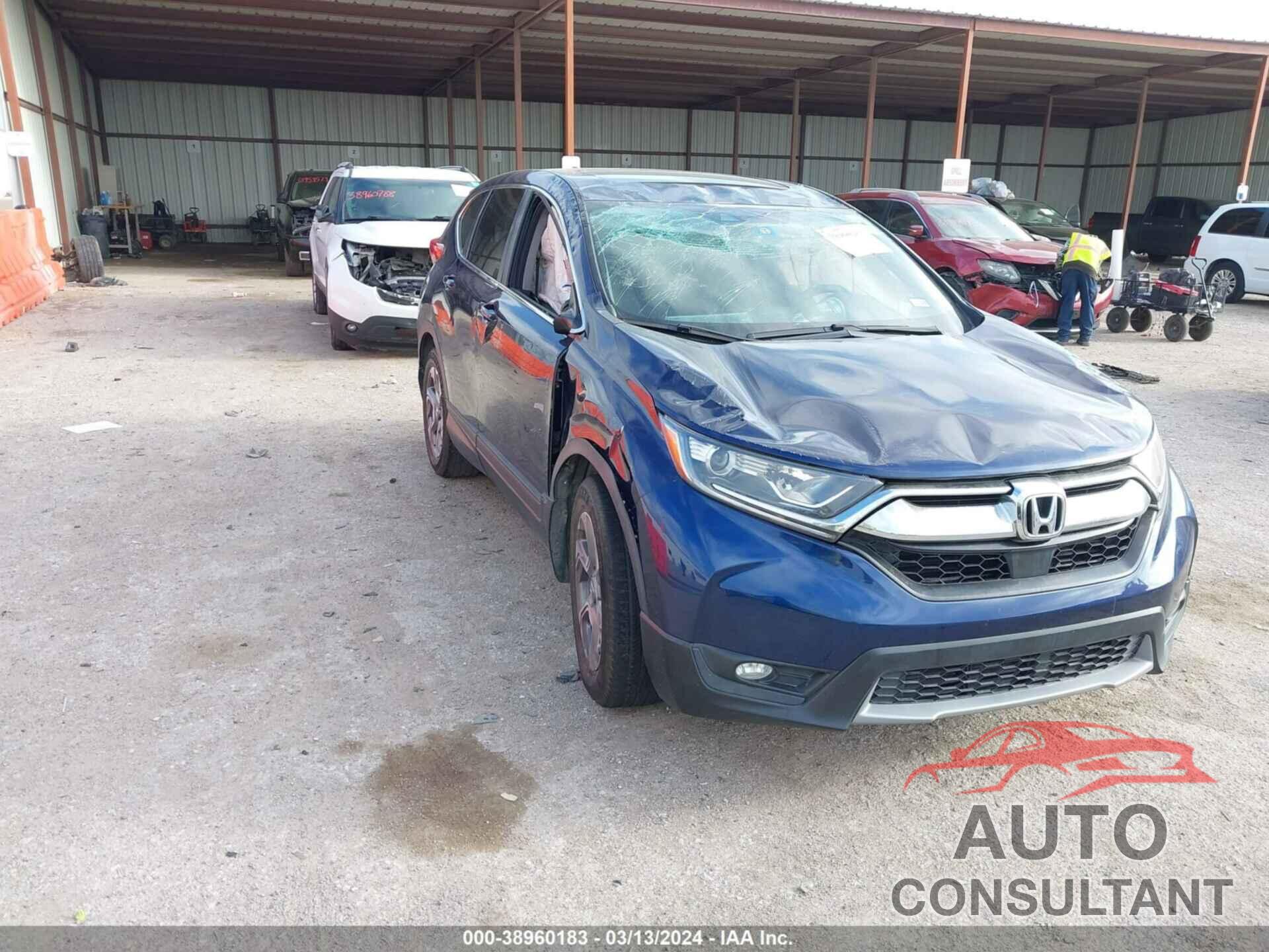 HONDA CR-V 2018 - 7FARW1H55JE051920