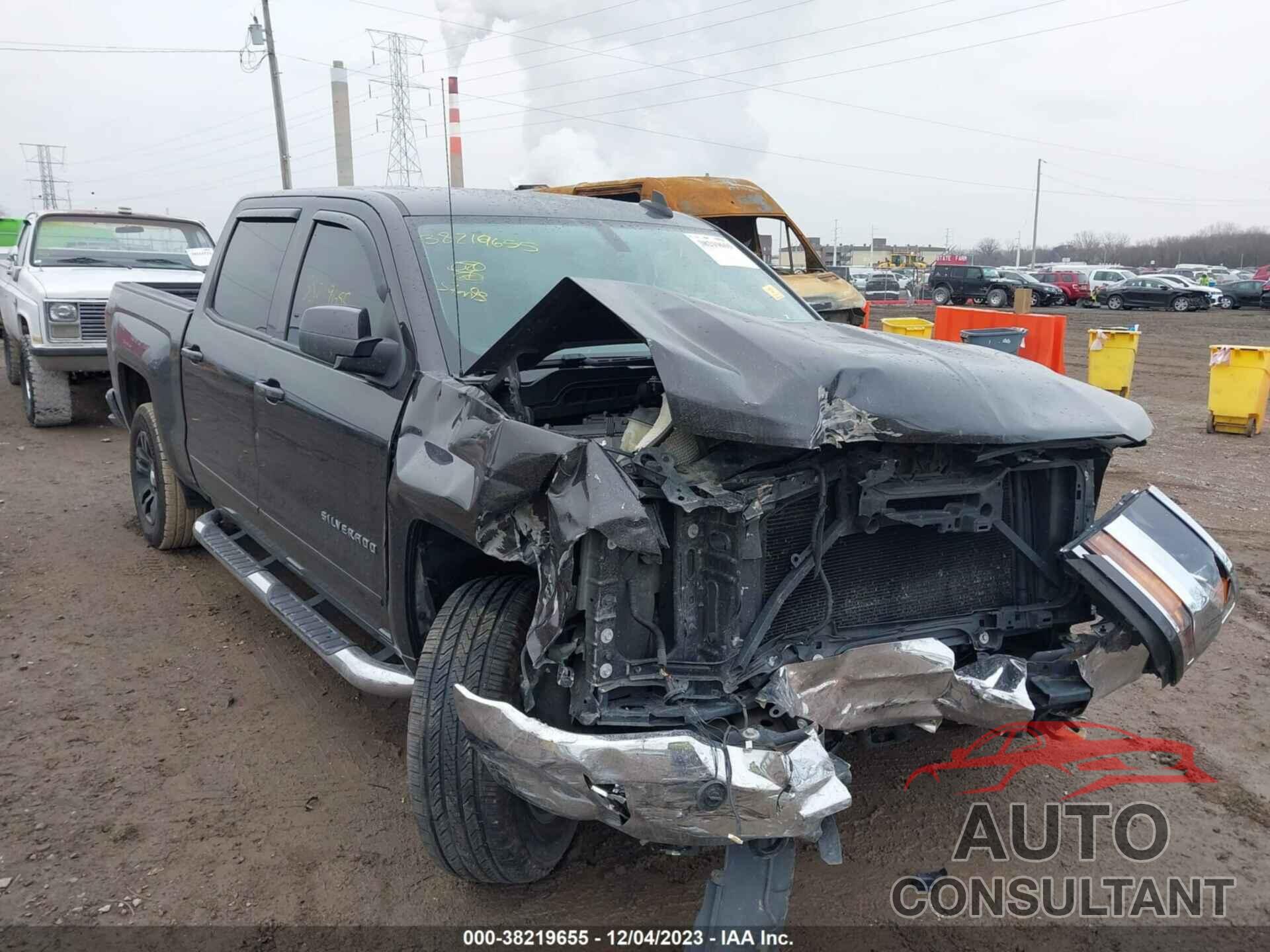 CHEVROLET SILVERADO 2016 - 3GCUKREC8GG184676