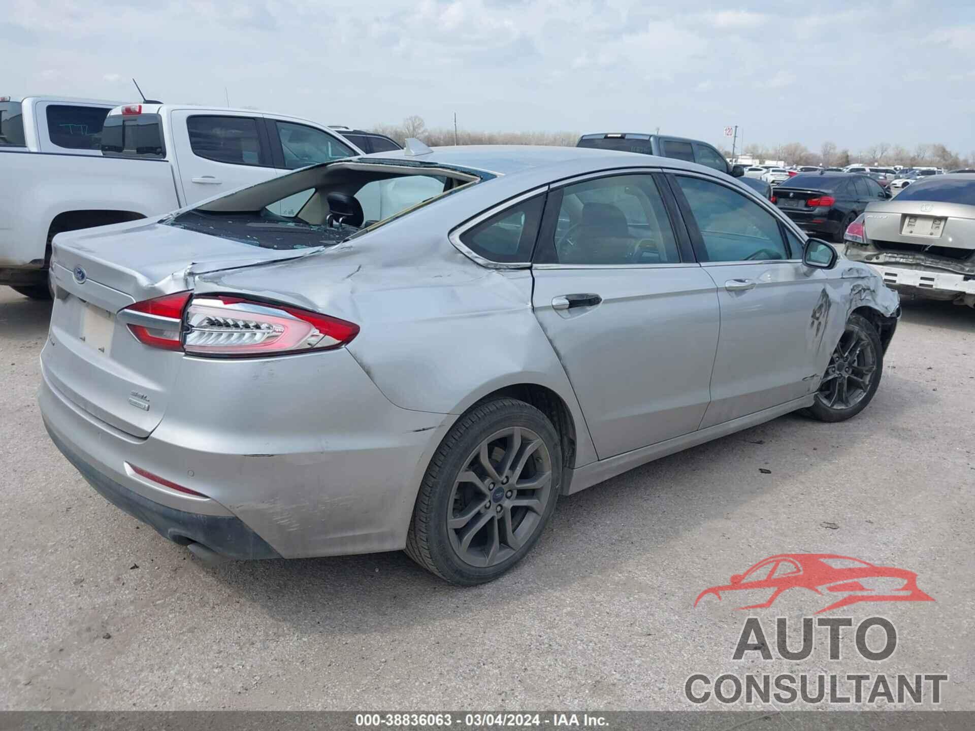 FORD FUSION 2019 - 3FA6P0CD2KR150897