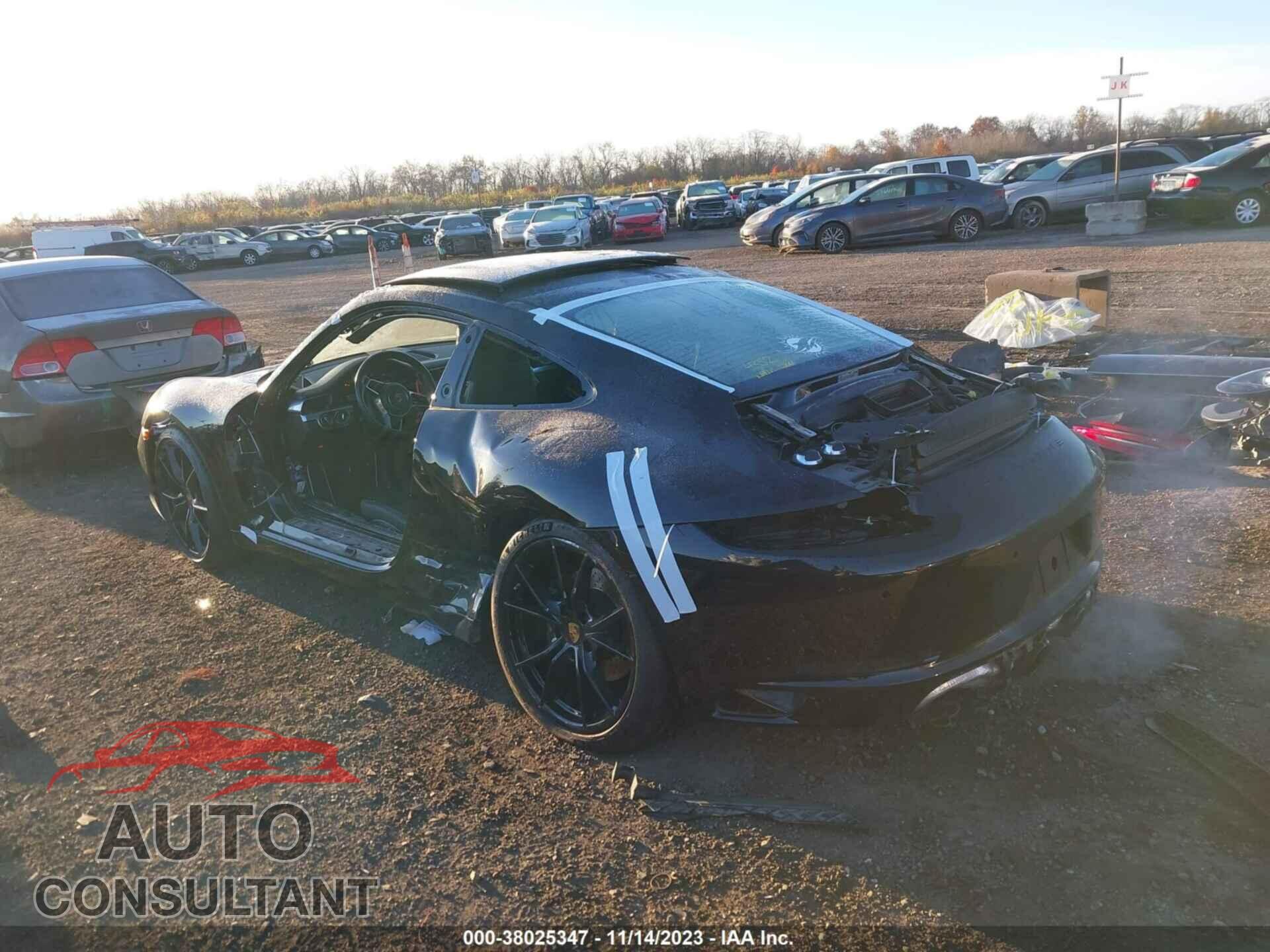 PORSCHE 911 2019 - WP0AA2A97KS103062