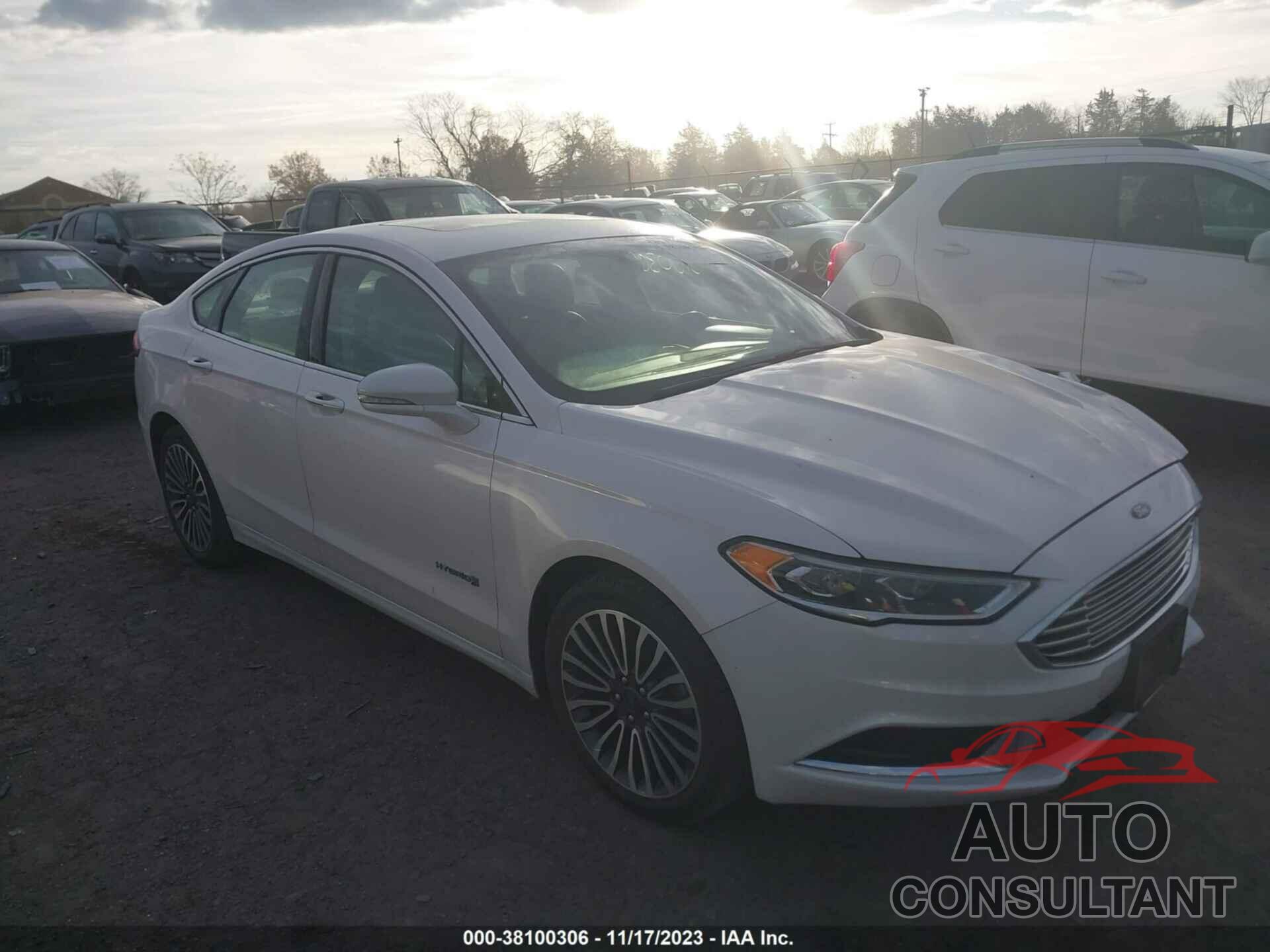 FORD FUSION HYBRID 2018 - 3FA6P0LU9JR265656