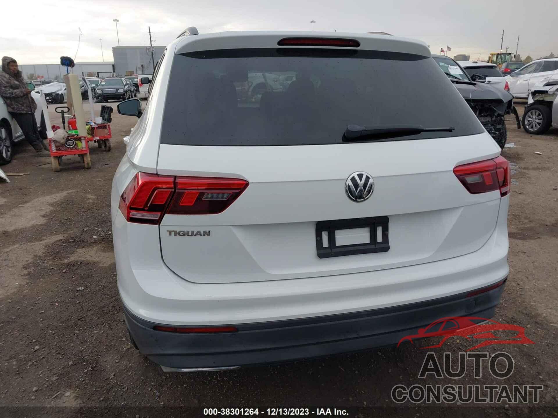 VOLKSWAGEN TIGUAN 2019 - 3VV1B7AX4KM060996