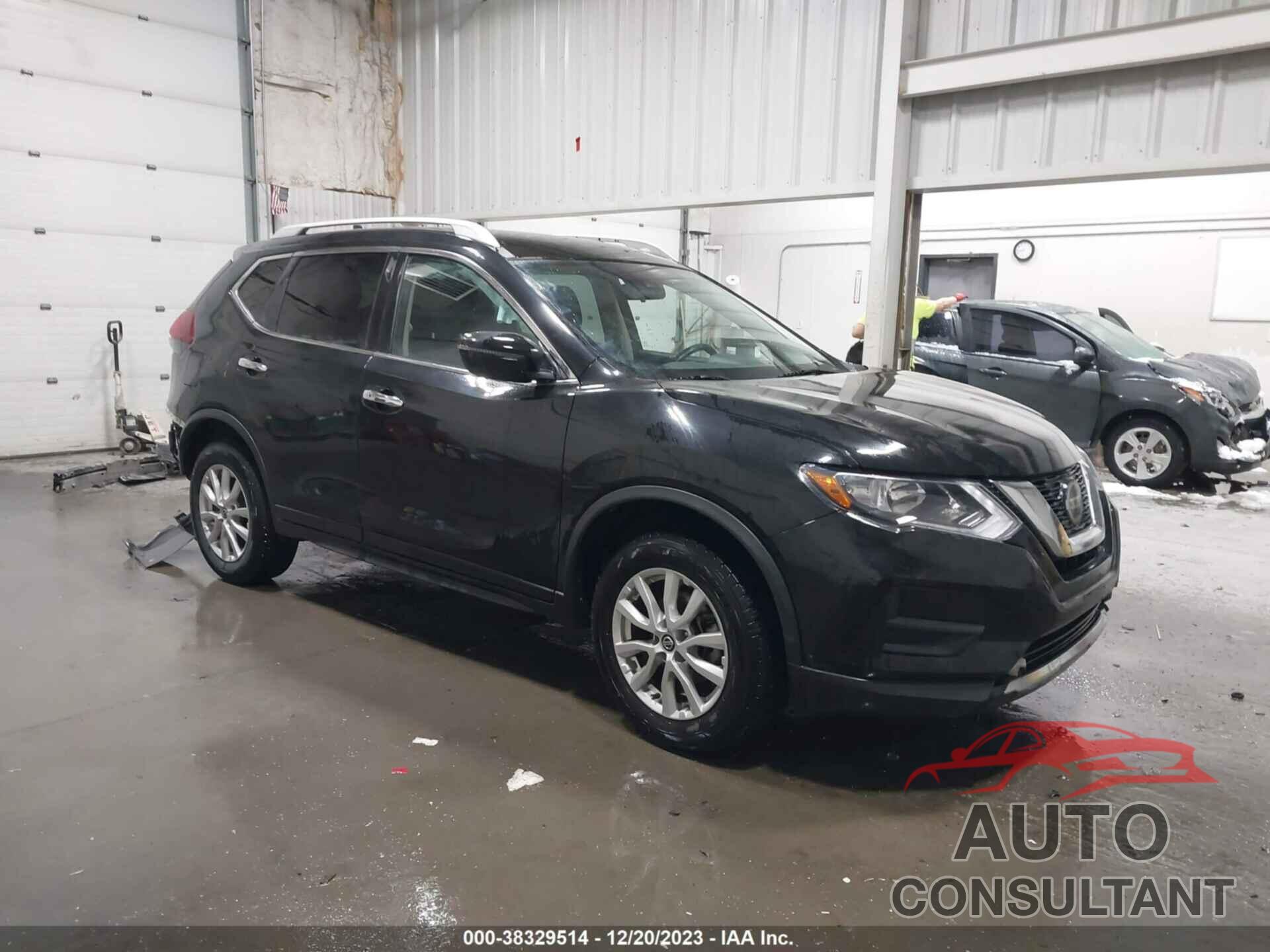 NISSAN ROGUE 2019 - KNMAT2MV1KP548760