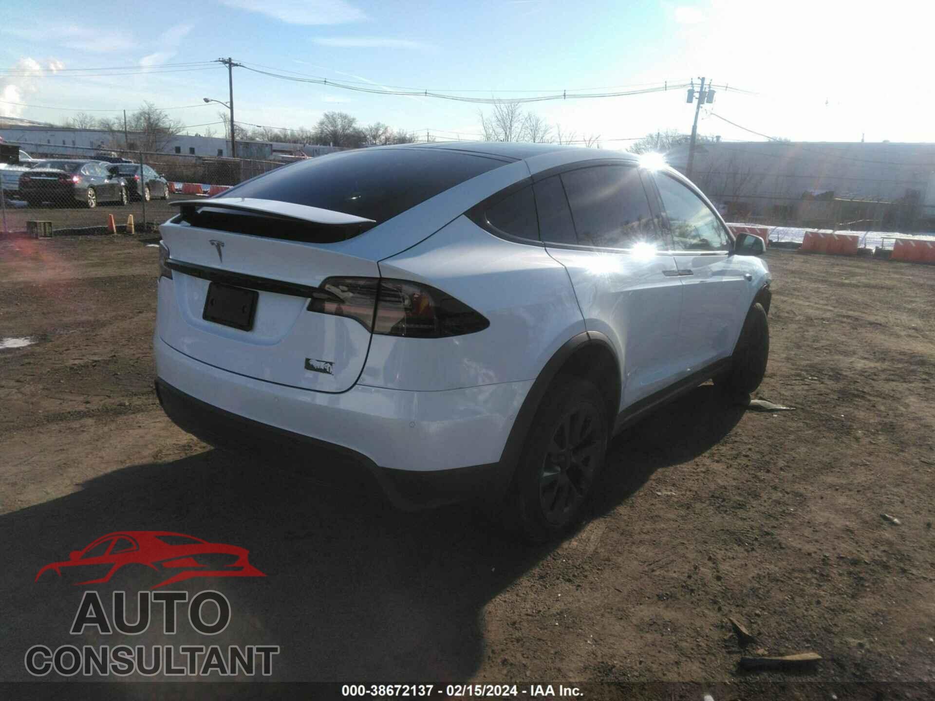 TESLA MODEL X 2023 - 7SAXCBE61PF375652