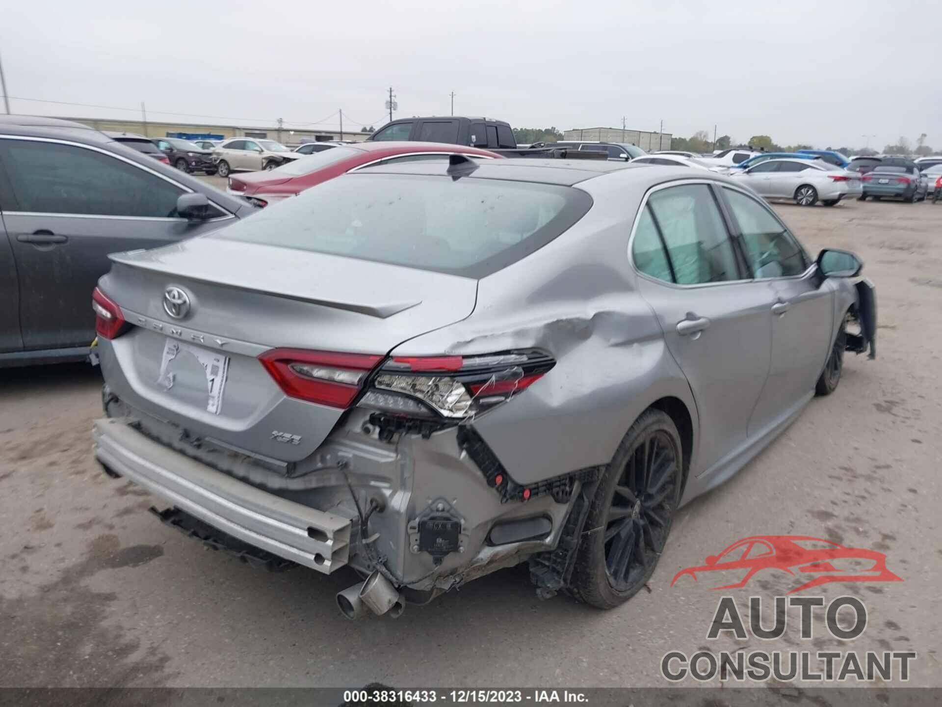 TOYOTA CAMRY 2021 - 4T1K61AK9MU435087