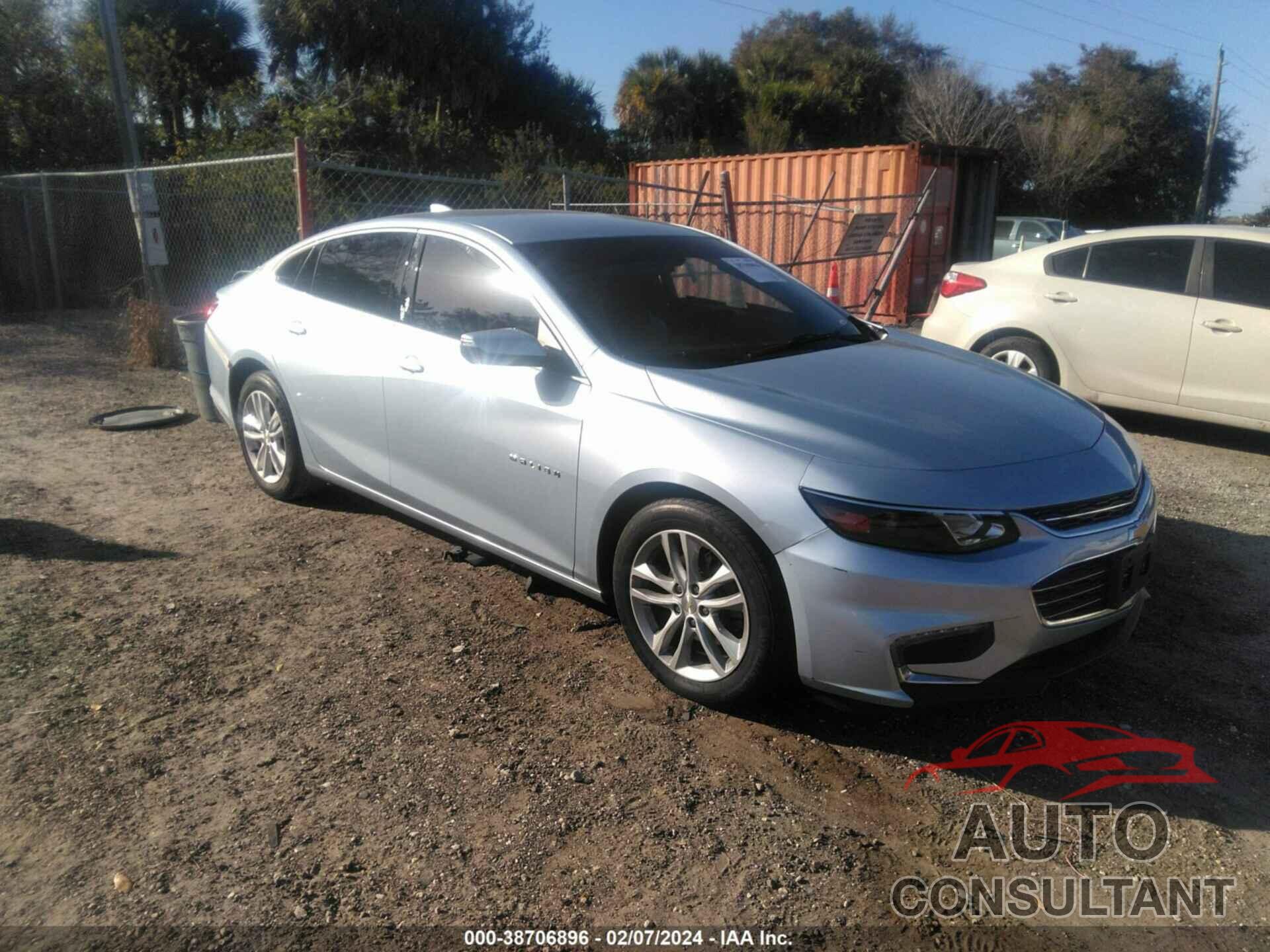 CHEVROLET MALIBU 2018 - 1G1ZD5ST0JF221394