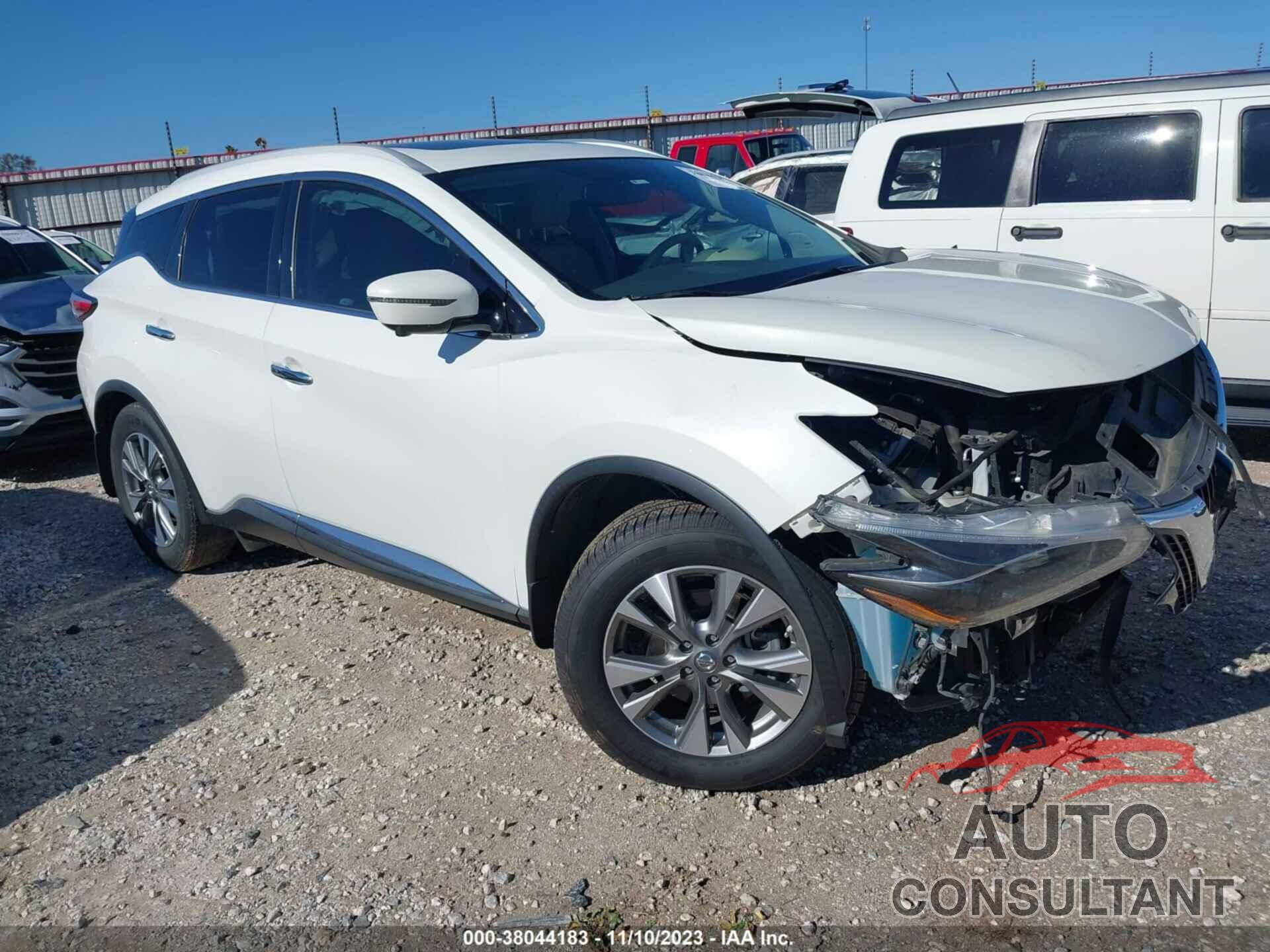 NISSAN MURANO 2018 - 5N1AZ2MG5JN161361