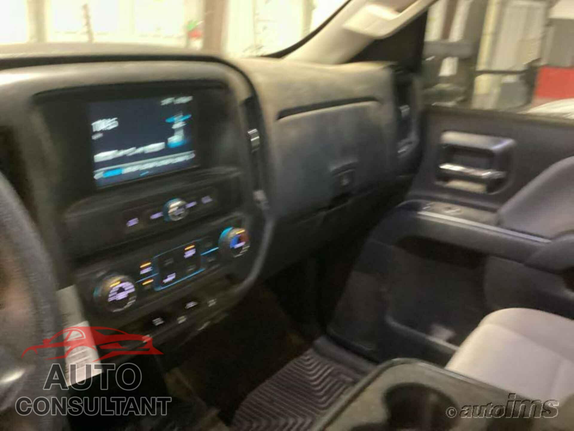 CHEVROLET SILVERADO 2500HD 2018 - 1GC2KUEGXJZ243473