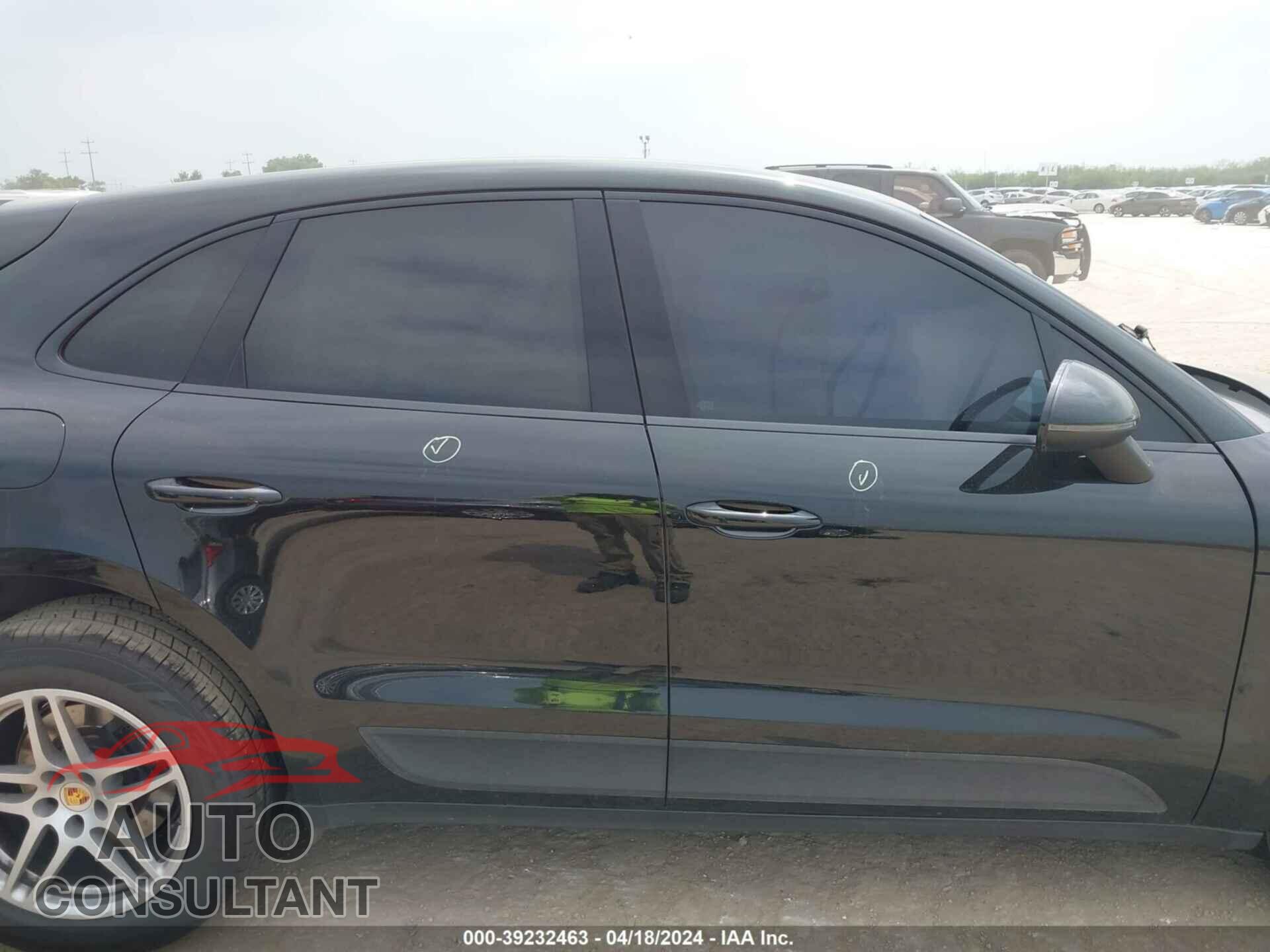 PORSCHE MACAN 2018 - WP1AA2A59JLB06131