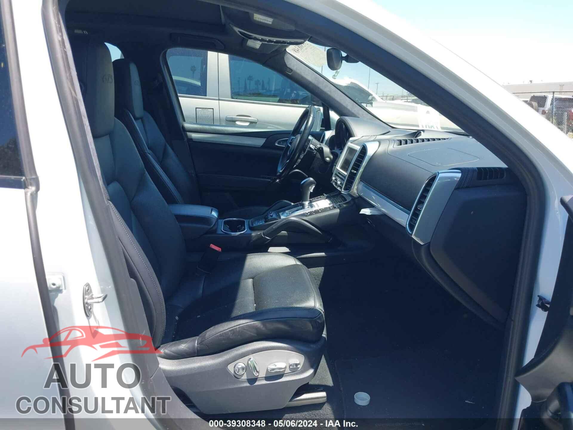 PORSCHE CAYENNE 2016 - WP1AD2A2XGLA80693