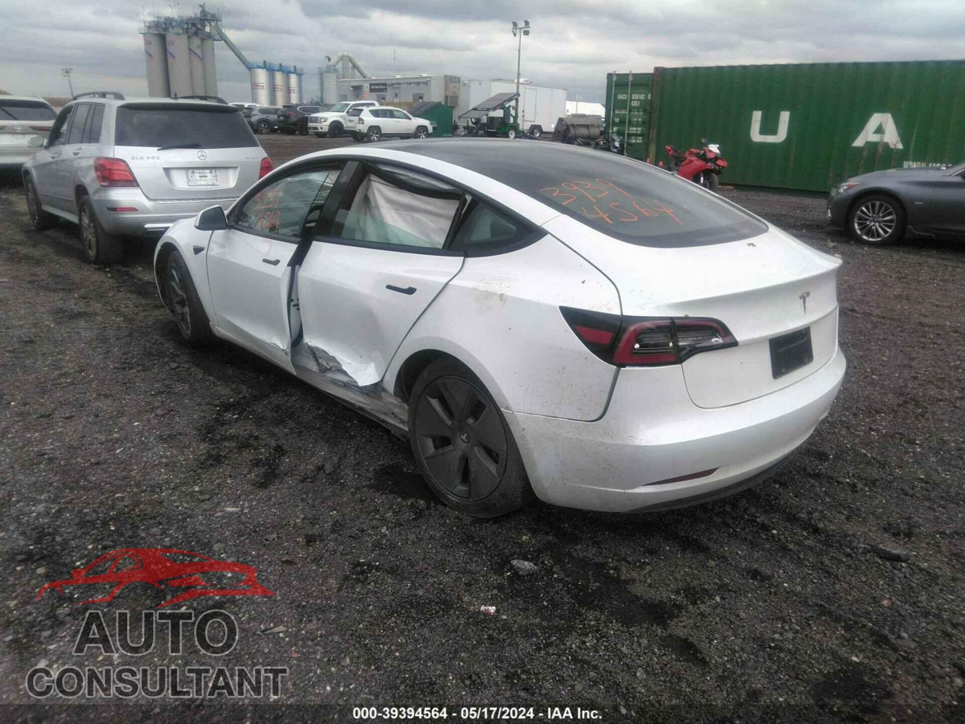 TESLA MODEL 3 2023 - 5YJ3E1EA1PF495469