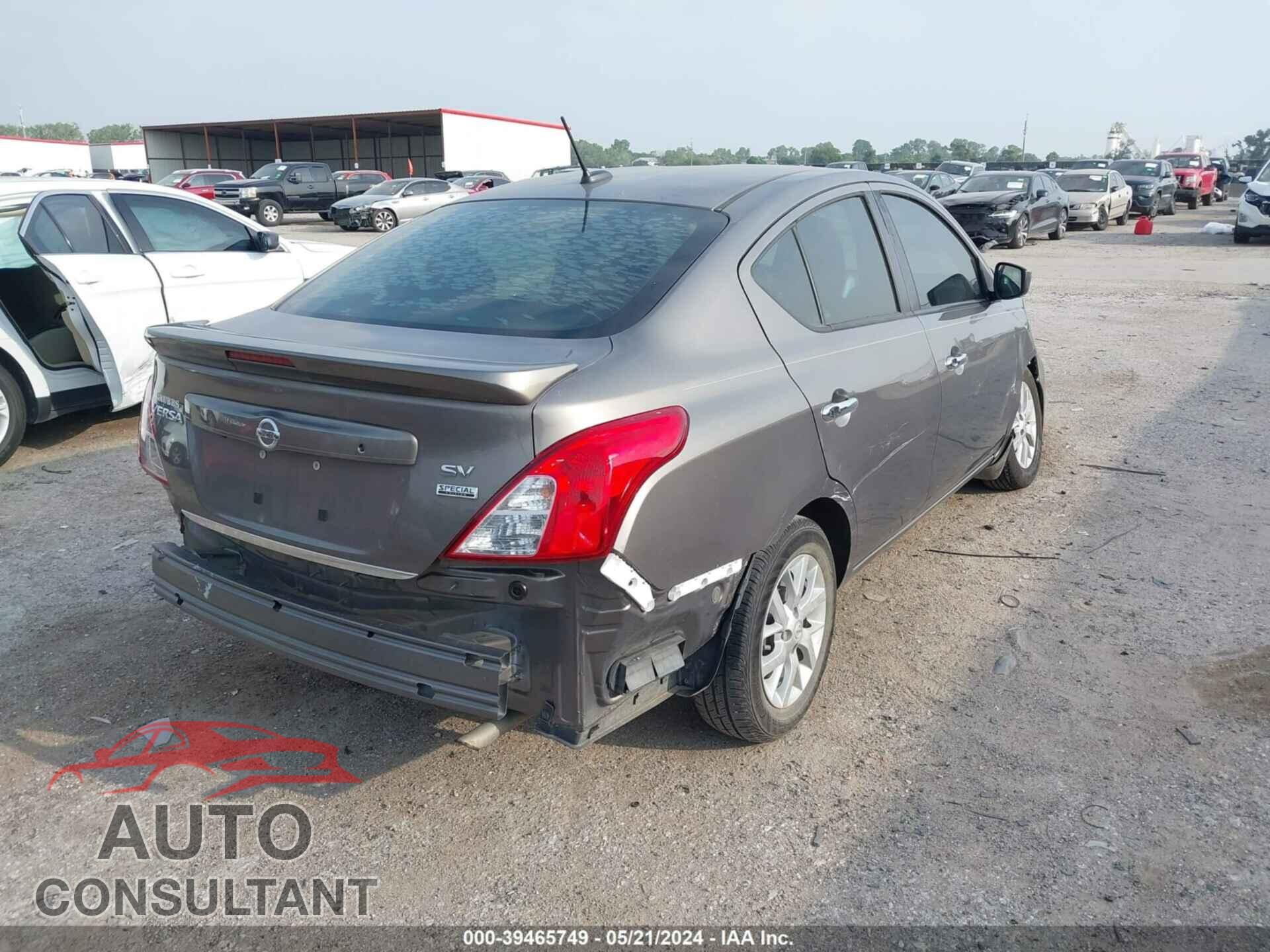 NISSAN VERSA 2017 - 3N1CN7AP3HL886383