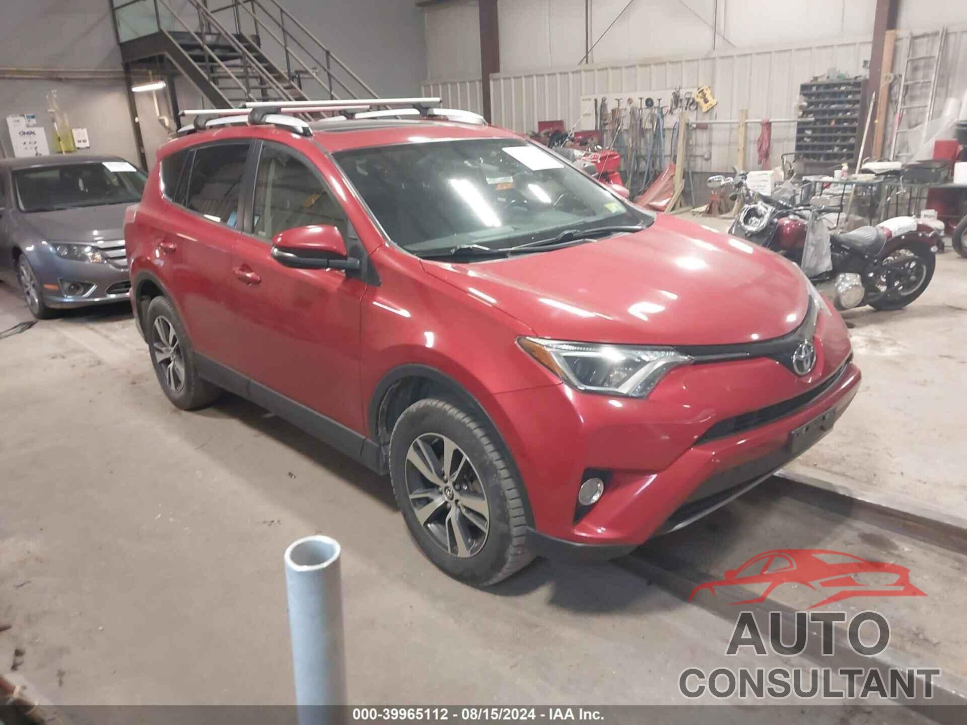 TOYOTA RAV4 2016 - JTMRFREV6GJ097983