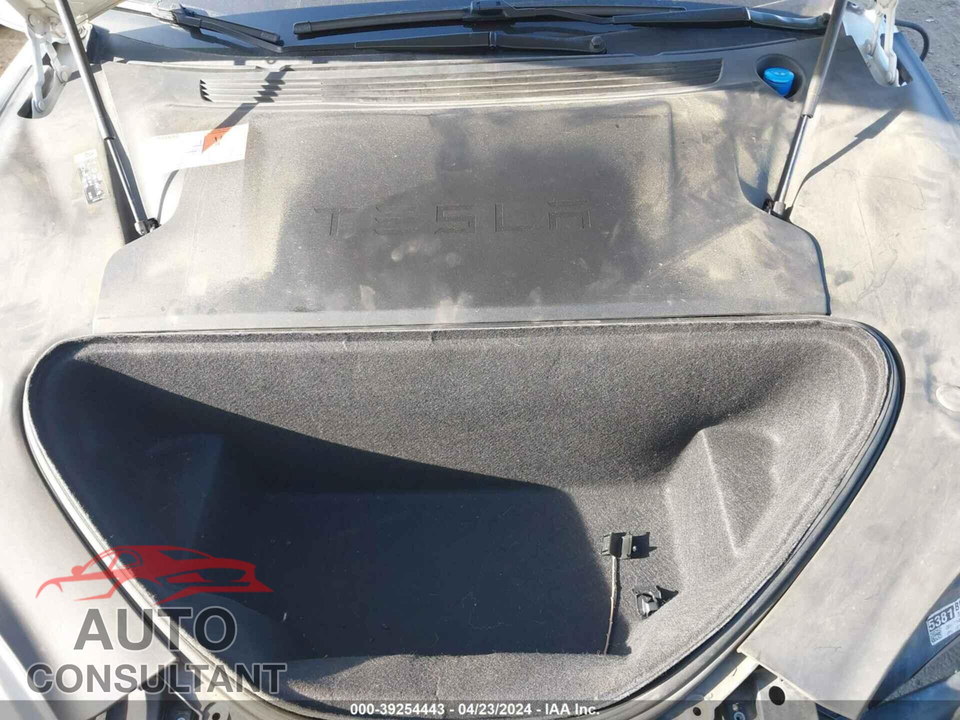 TESLA MODEL S 2018 - 5YJSA1E29JF263368