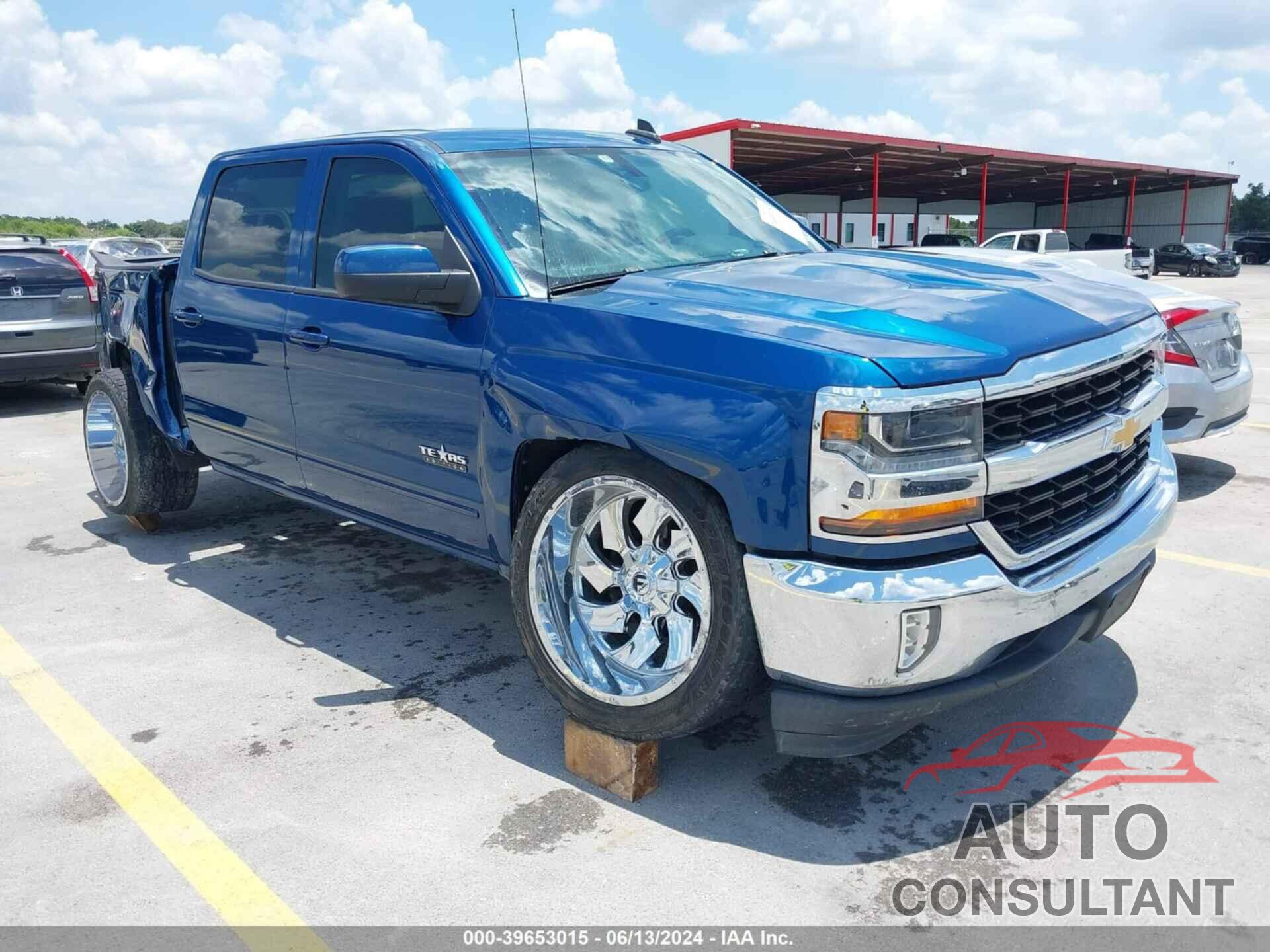 CHEVROLET SILVERADO 1500 2018 - 3GCPCREC2JG189115