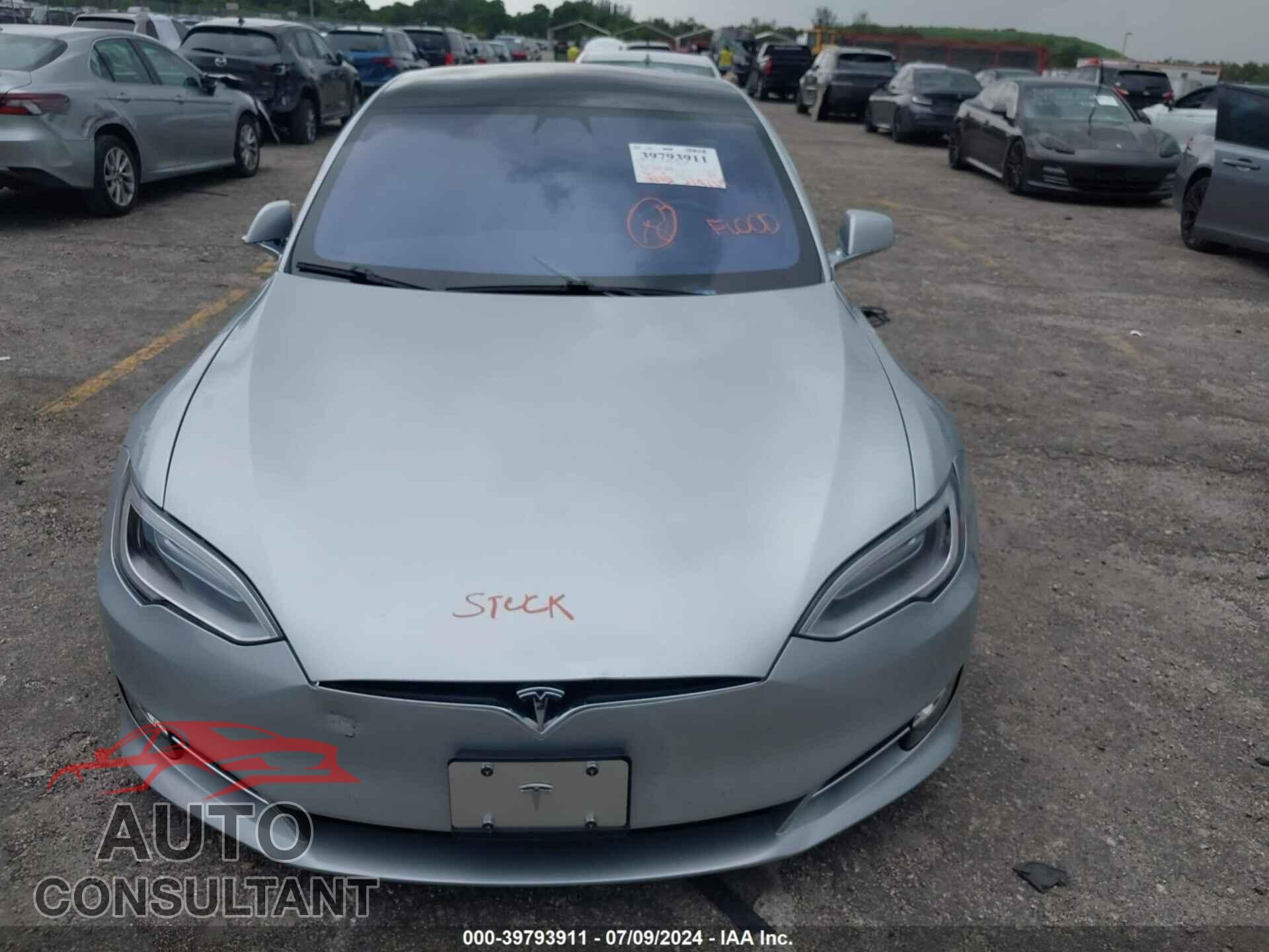 TESLA MODEL S 2017 - 5YJSA1E24HF212905