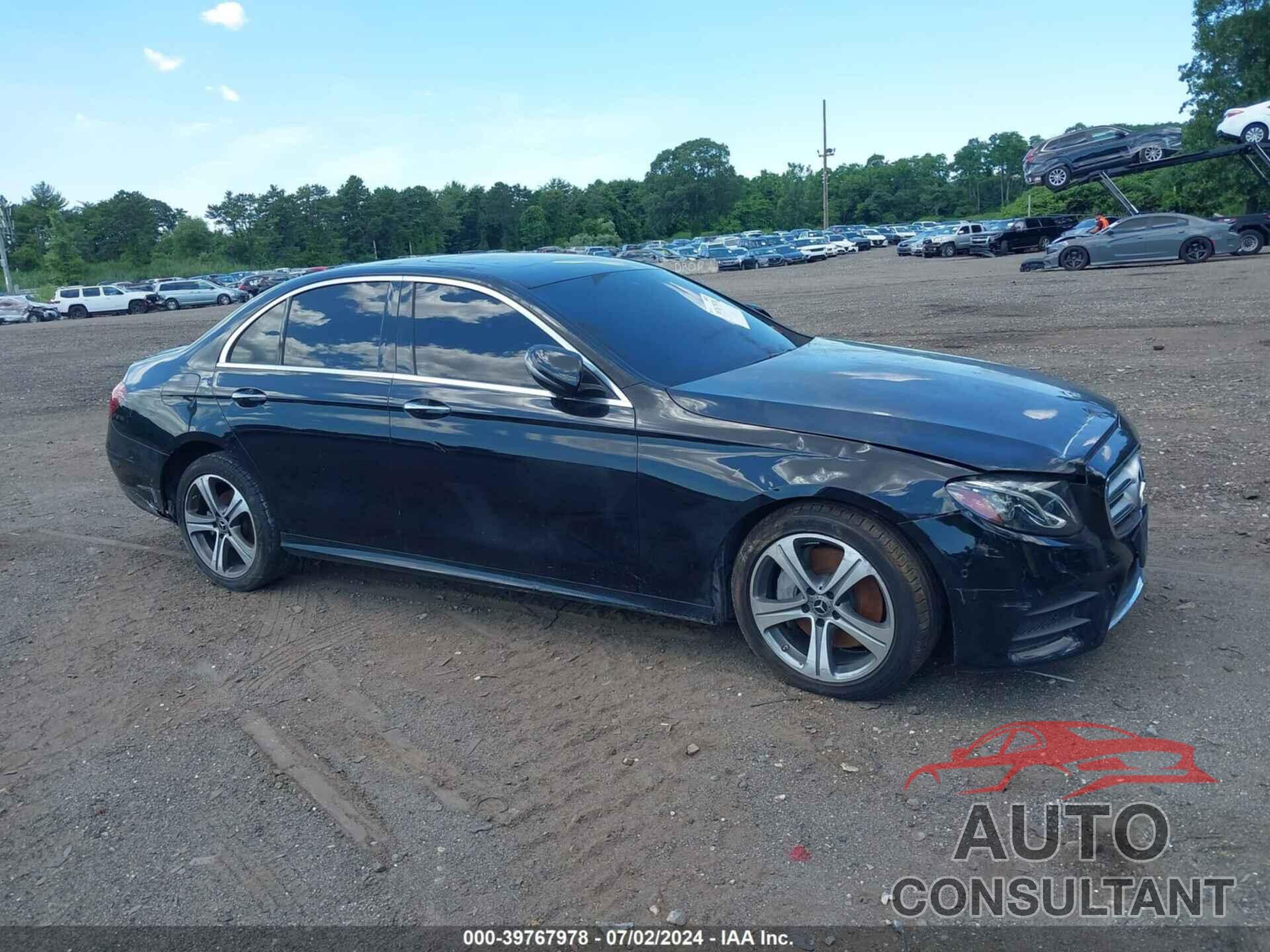 MERCEDES-BENZ E 300 2017 - WDDZF4KBXHA275219