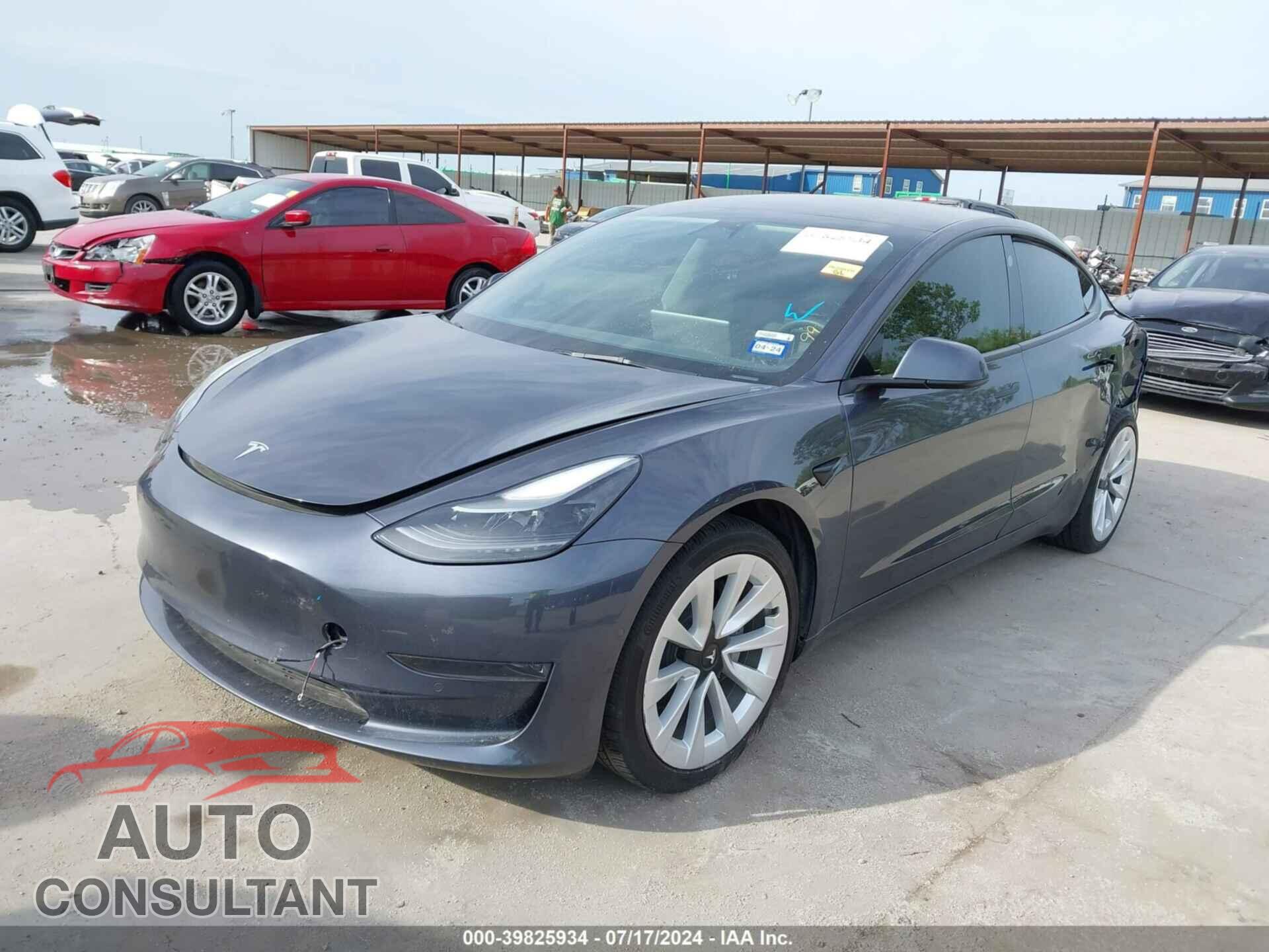 TESLA MODEL 3 2022 - 5YJ3E1EA2NF241122