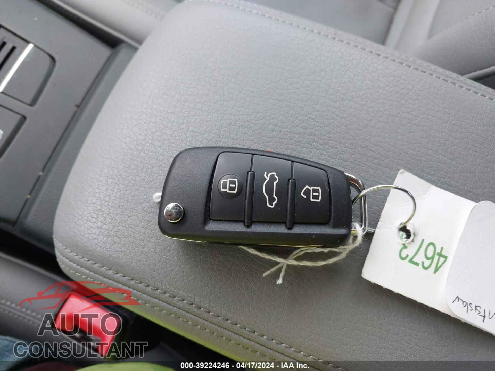 AUDI A3 2018 - WAUB8GFF0J1042943