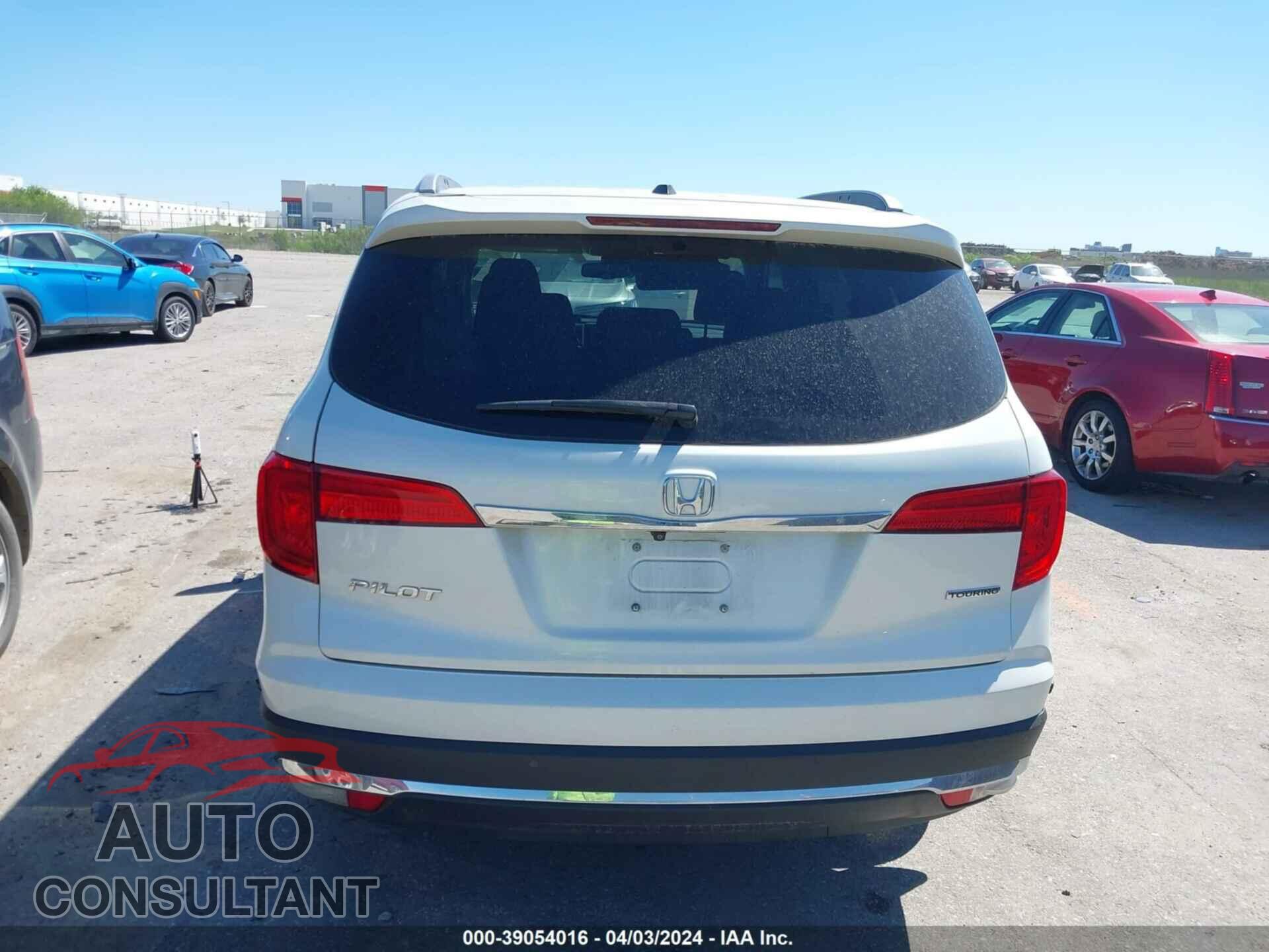 HONDA PILOT 2017 - 5FNYF5H90HB015533