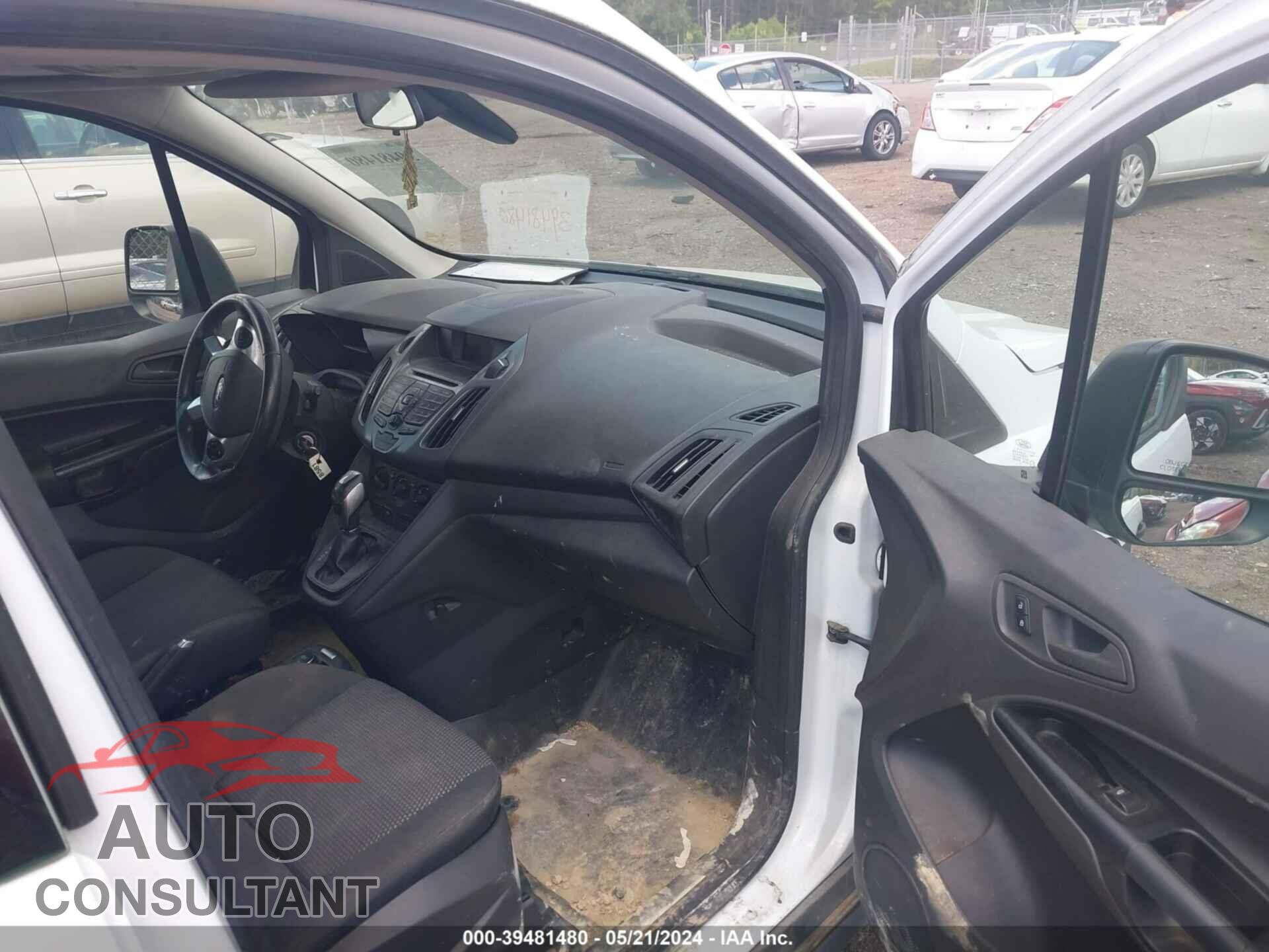 FORD TRANSIT CONNECT 2017 - NM0LS7E71H1329458