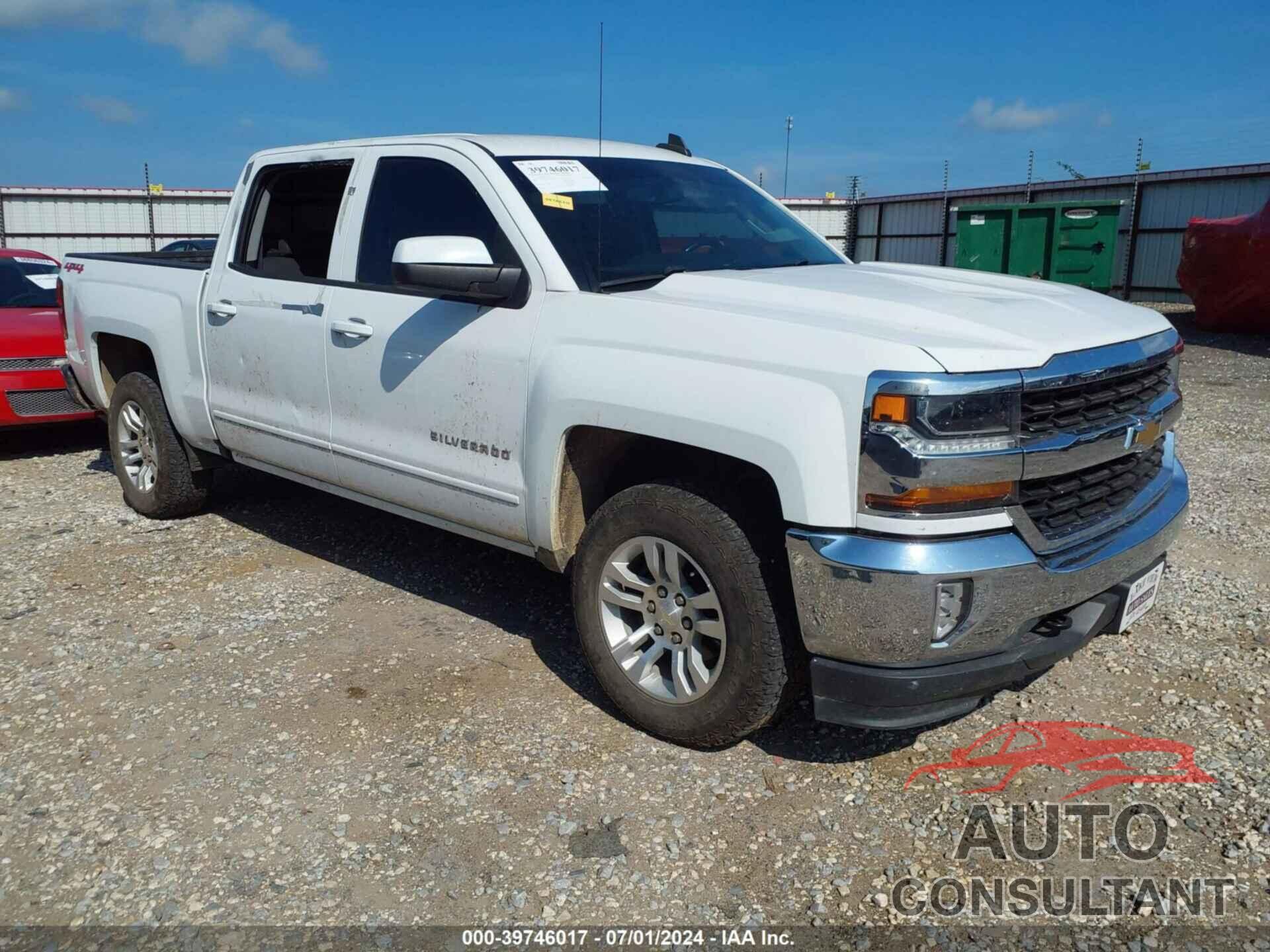 CHEVROLET SILVERADO 1500 2018 - 3GCUKREC7JG452737