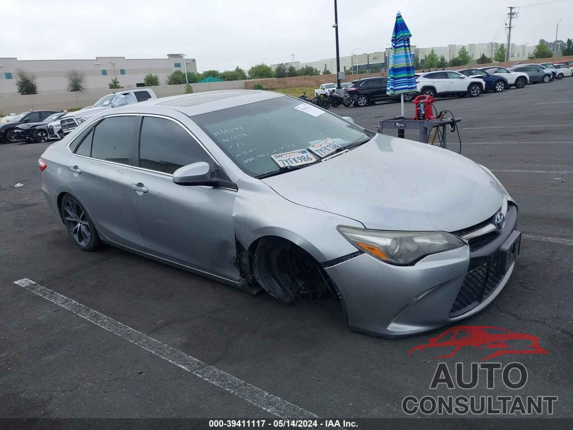 TOYOTA CAMRY 2017 - 4T1BF1FK8HU745228