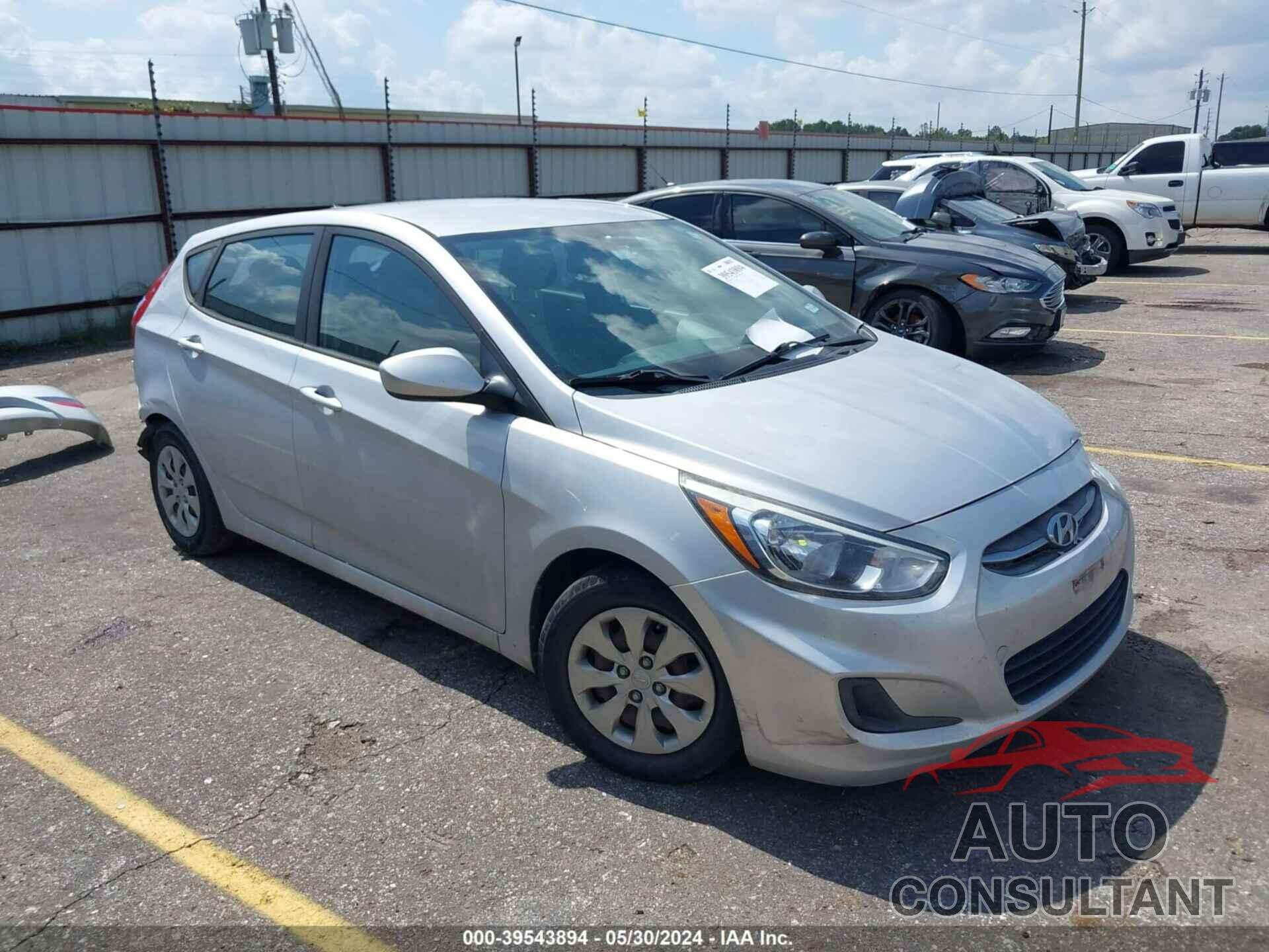 HYUNDAI ACCENT 2017 - KMHCT5AE5HU324671