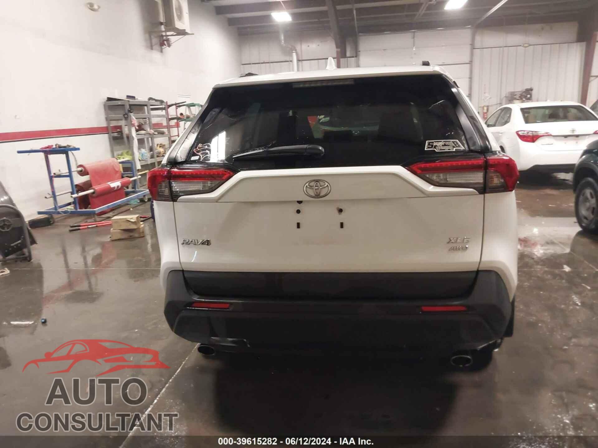 TOYOTA RAV4 2019 - JTMP1RFV8KD510725