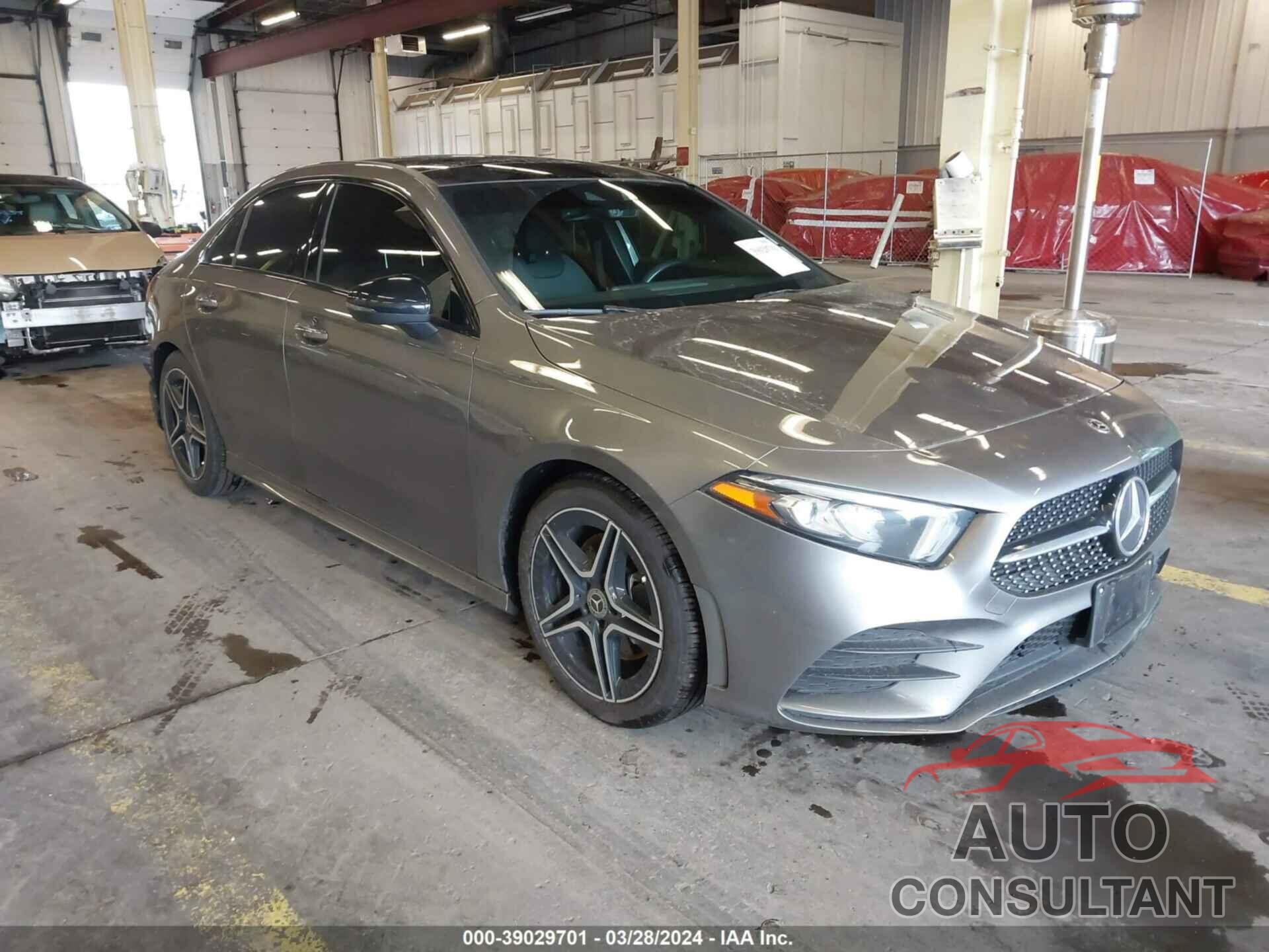MERCEDES-BENZ A 220 2019 - WDD3G4EB5KW002309