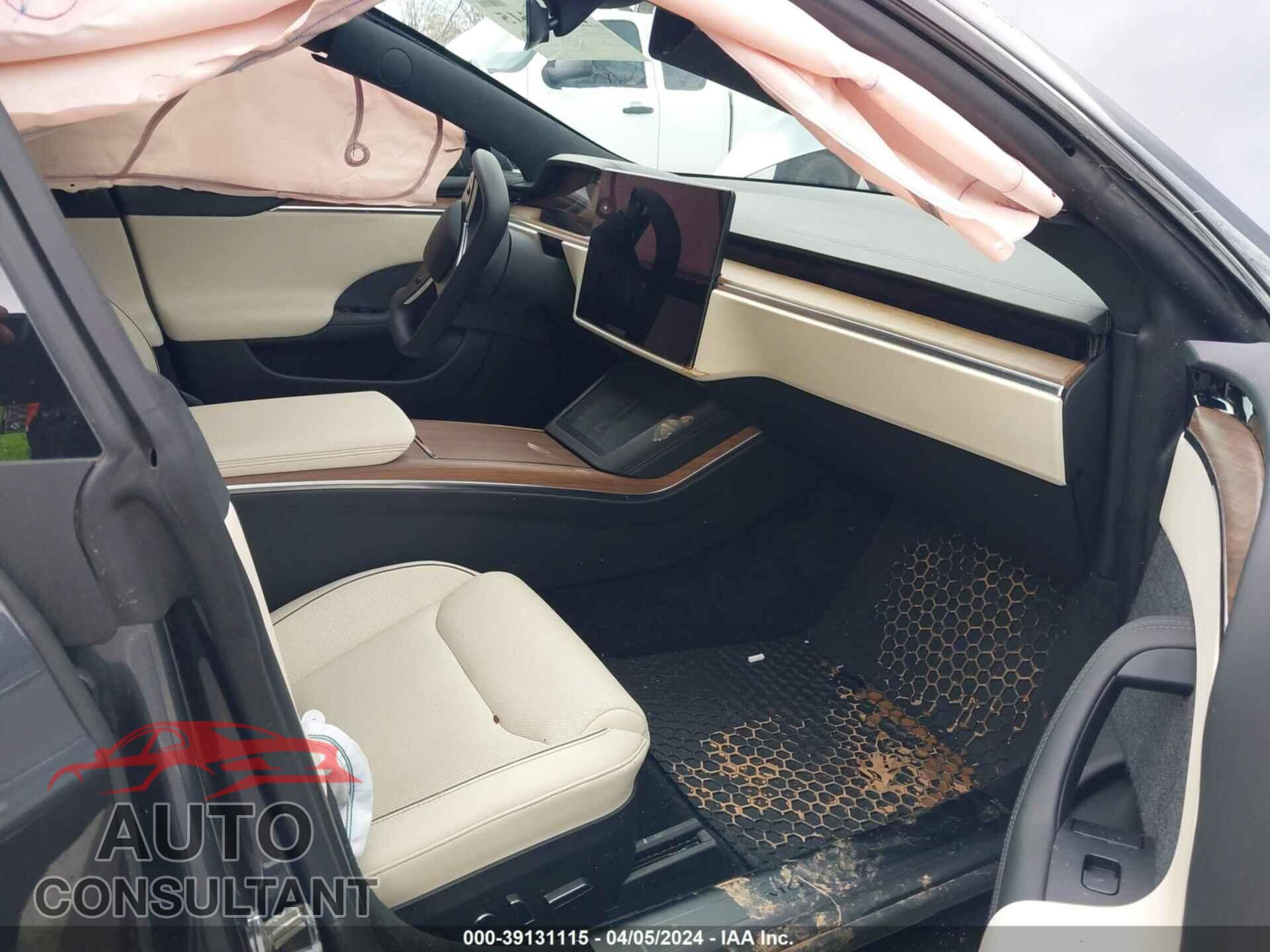TESLA MODEL S 2021 - 5YJSA1E69MF431971