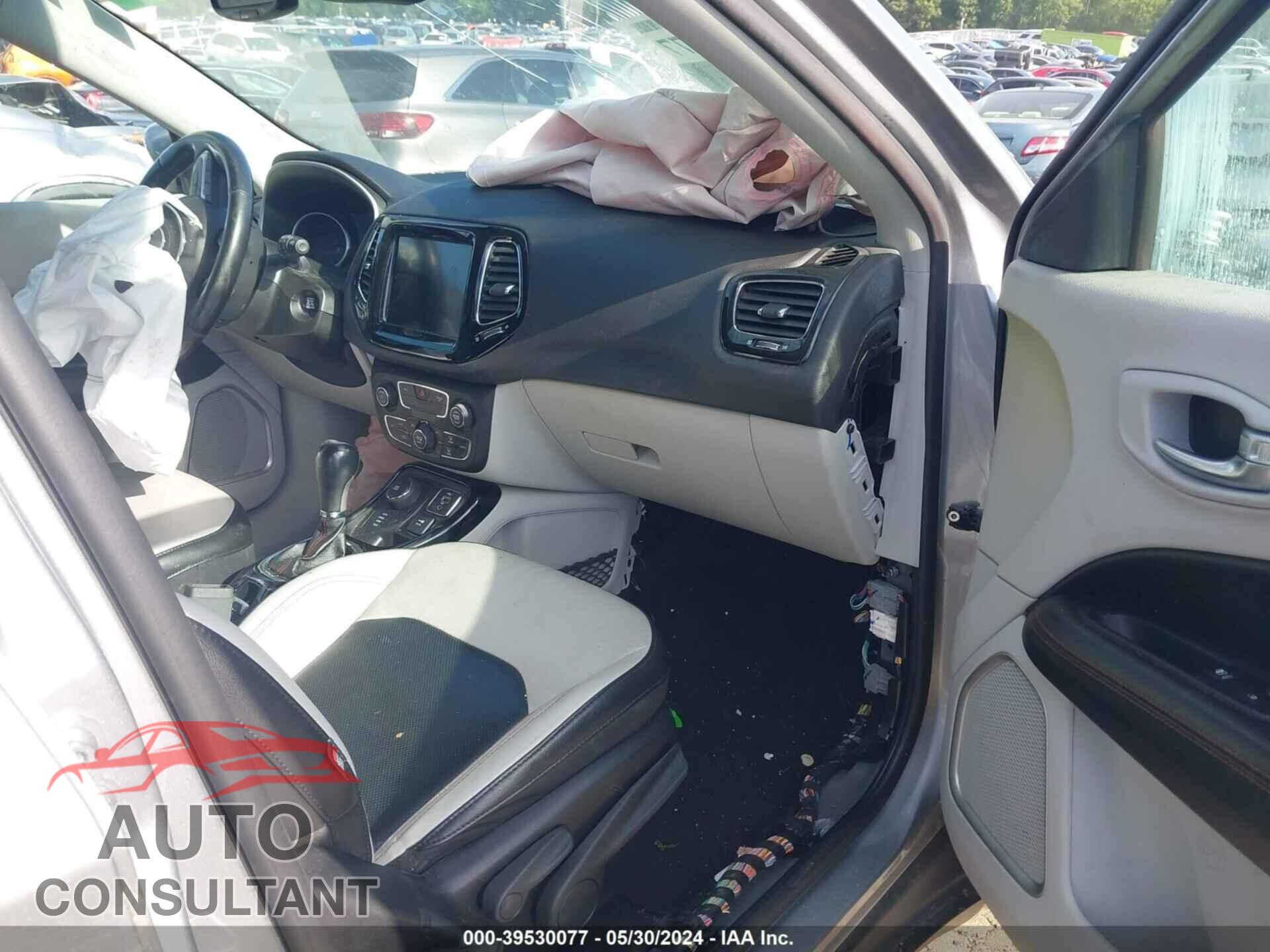 JEEP COMPASS 2020 - 3C4NJDCB1LT148012