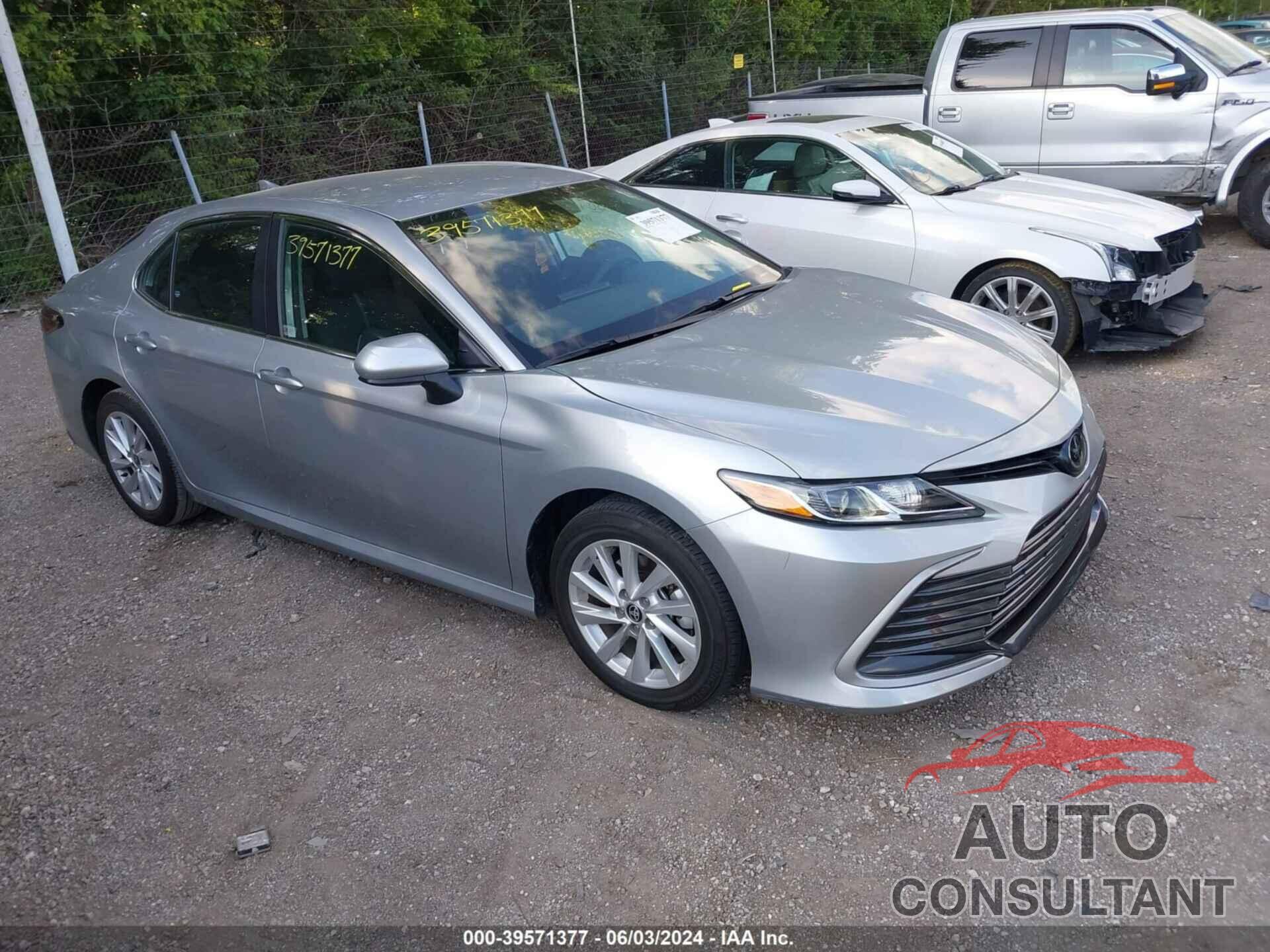 TOYOTA CAMRY 2023 - 4T1C11AK6PU178428