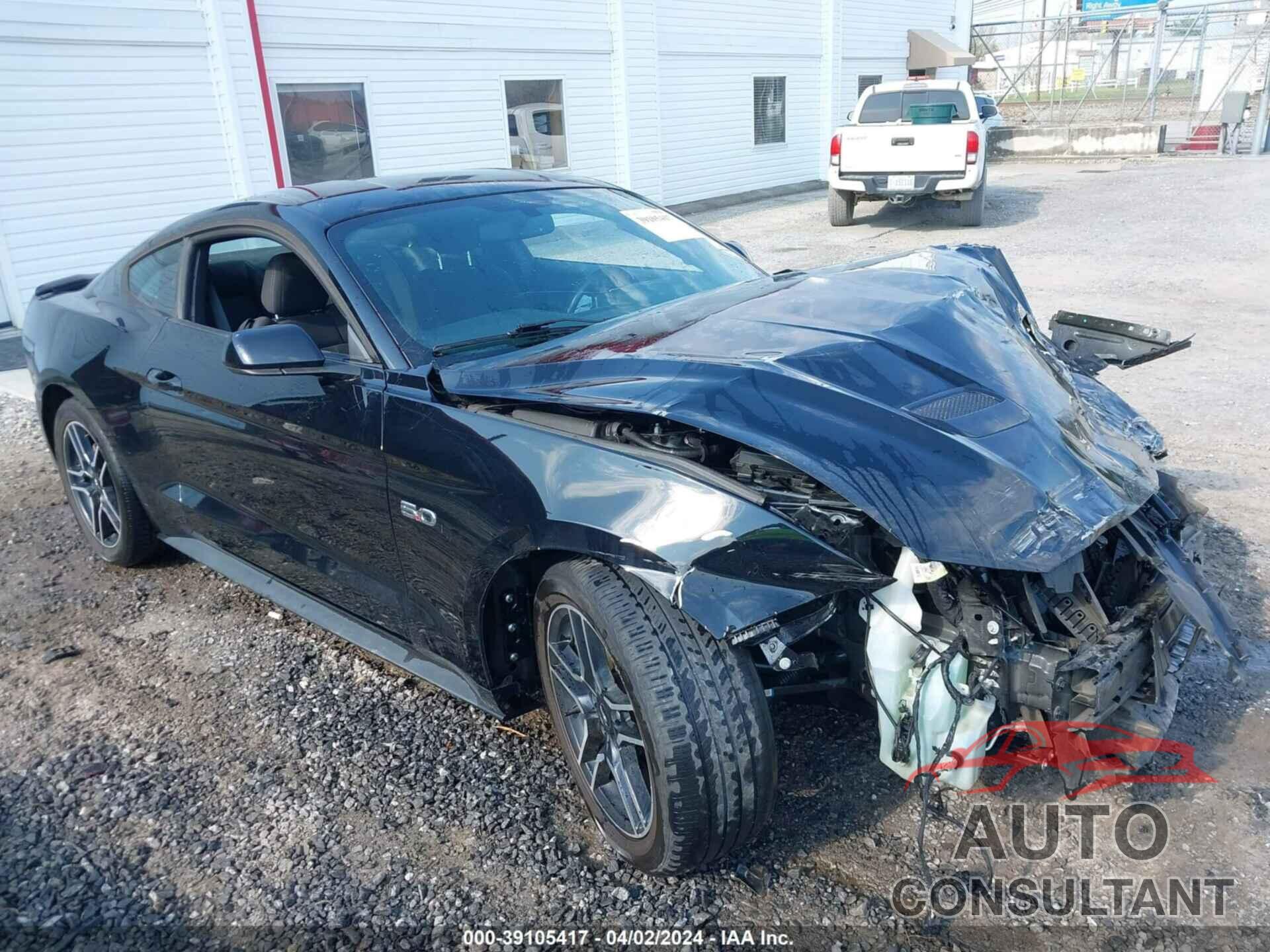 FORD MUSTANG 2018 - 1FA6P8CFXJ5182868