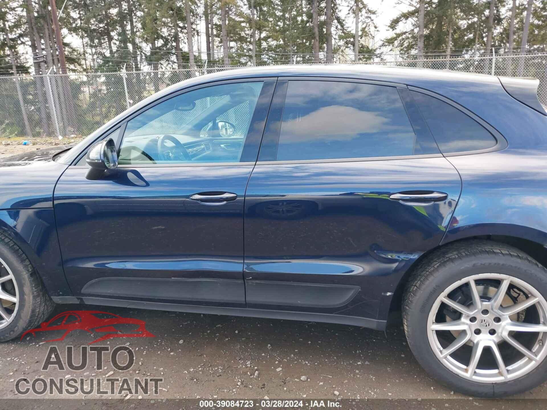 PORSCHE MACAN 2018 - WP1AA2A52JLB05791