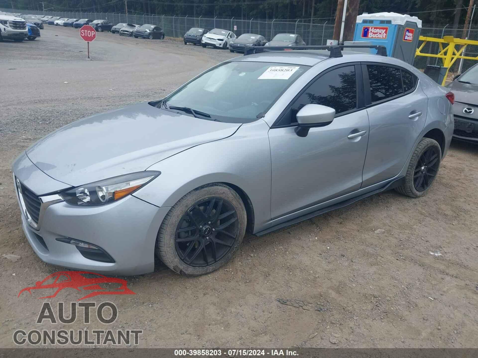 MAZDA MAZDA3 2017 - 3MZBN1U73HM135809