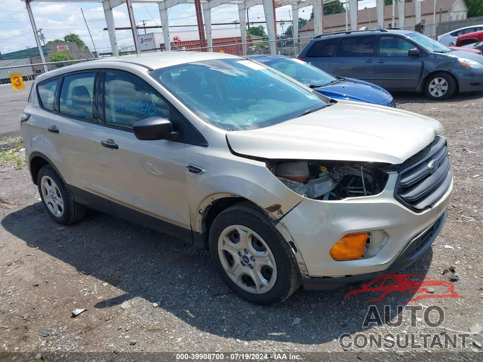 FORD ESCAPE 2017 - 1FMCU0F74HUE68125