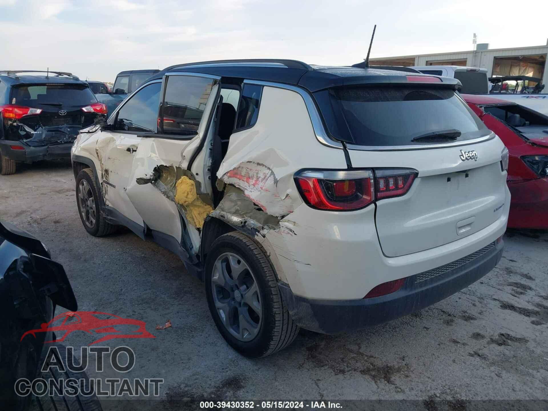 JEEP COMPASS 2020 - 3C4NJCCB1LT211135