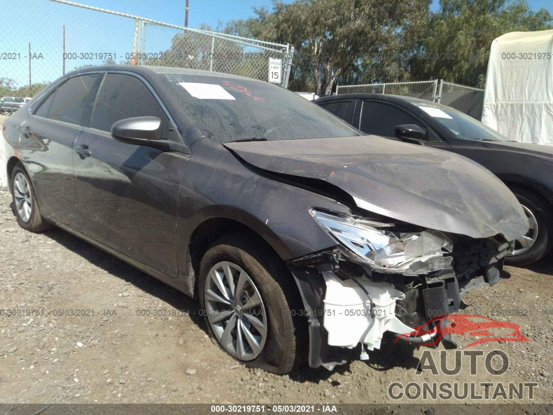 TOYOTA CAMRY 2016 - 4T1BF1FK5GU242819
