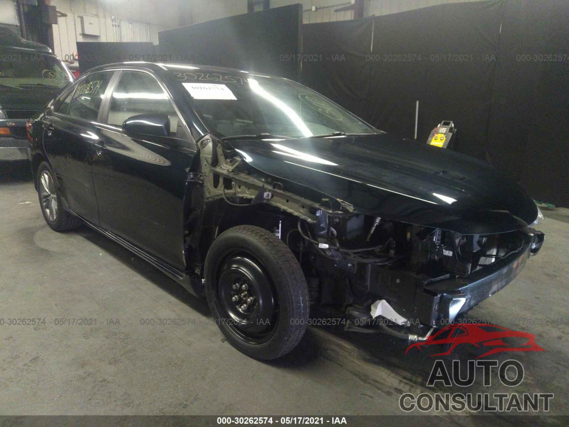 TOYOTA CAMRY 2017 - 4T1BF1FK2HU703069