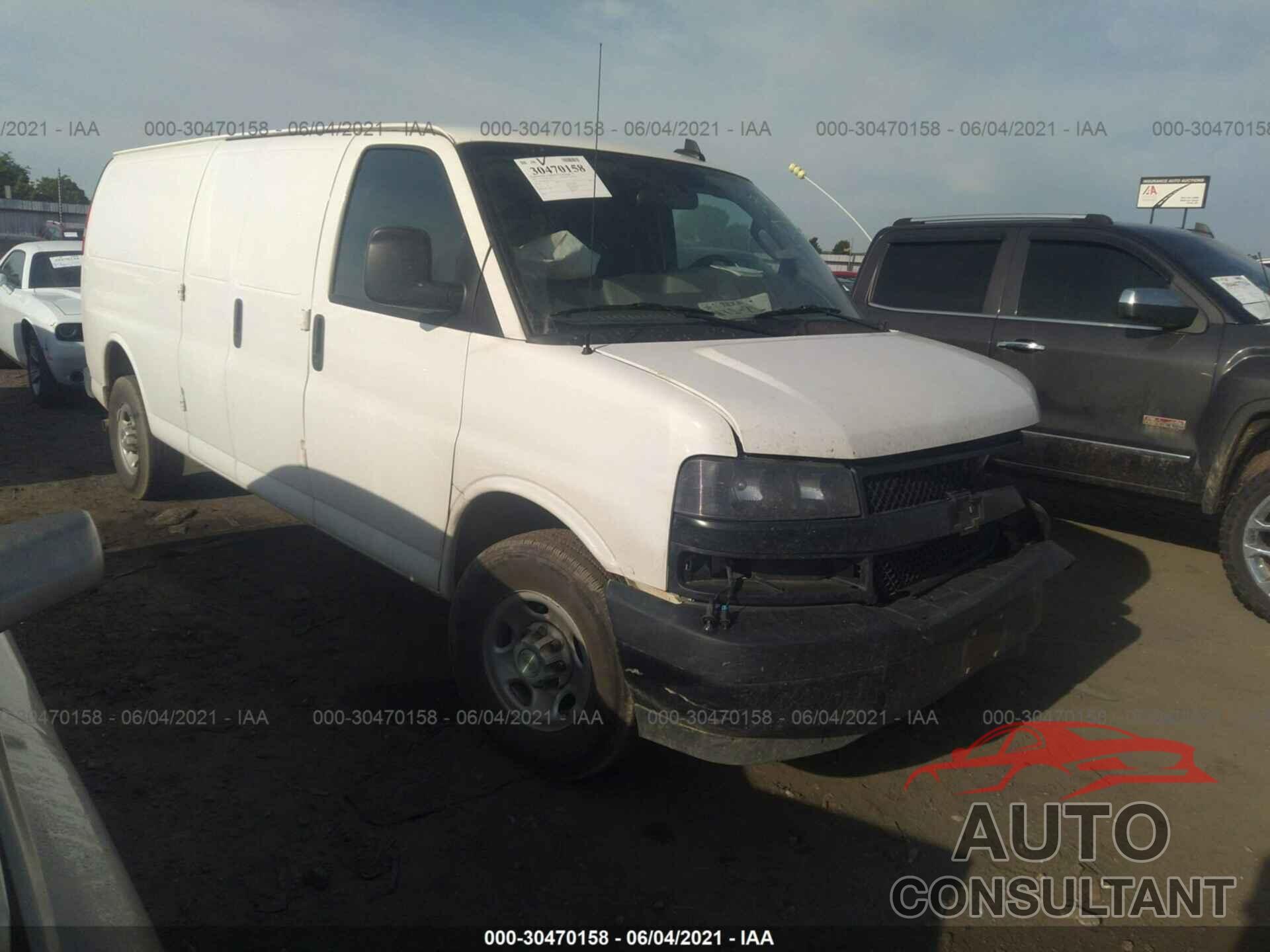 CHEVROLET EXPRESS CARGO VAN 2021 - 1GCWGBFPXM1205203